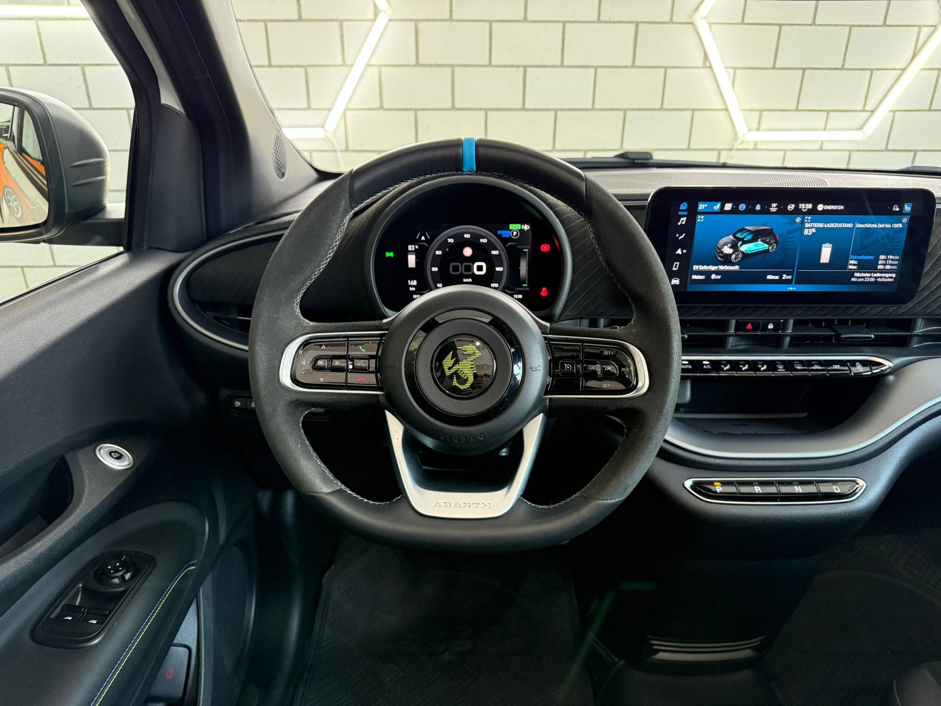 FIAT Abarth Cabrio 500e Turismo - 8