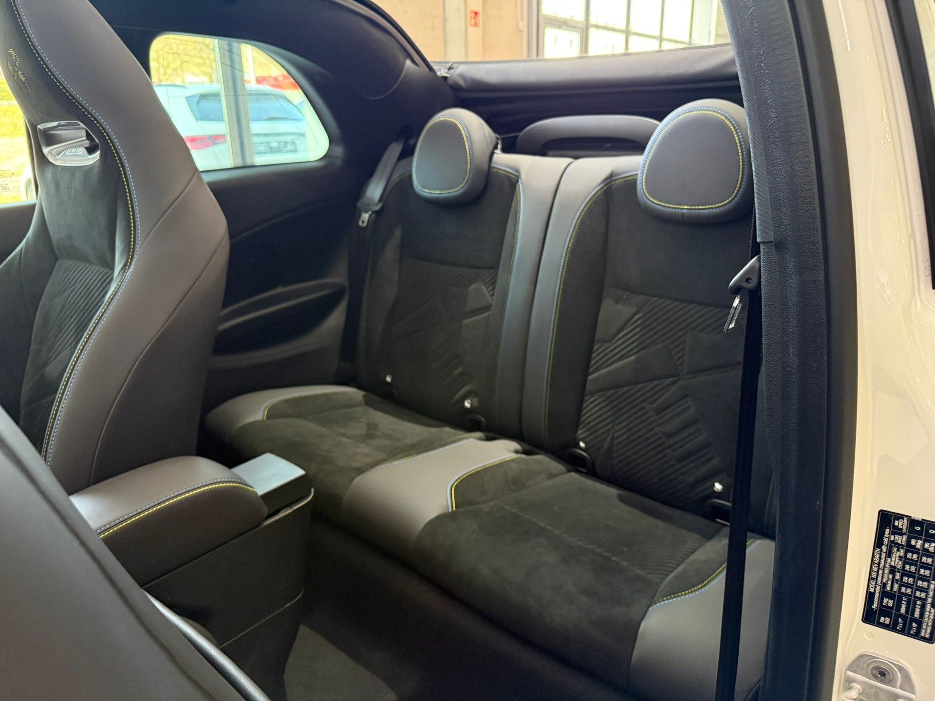 FIAT Abarth Cabrio 500e Turismo - 13