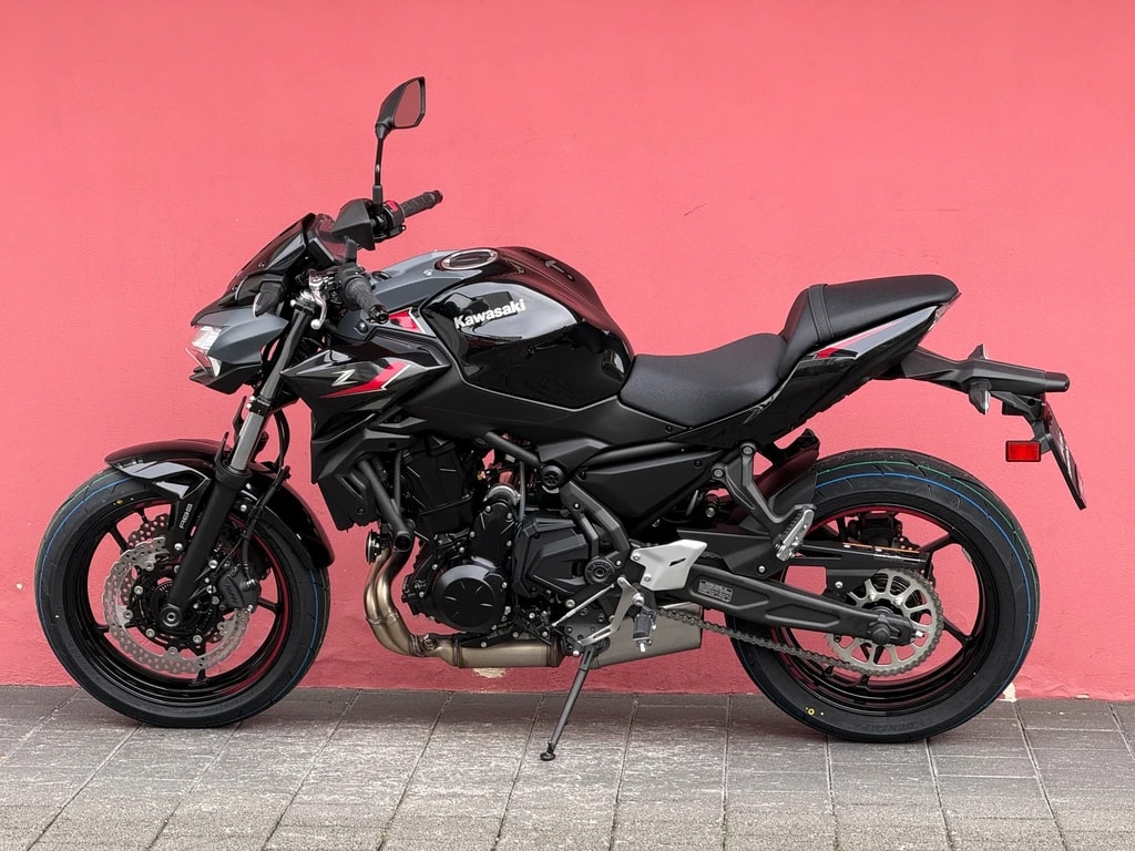 KAWASAKI Z 650 (35kW) - 2