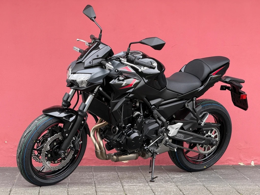 KAWASAKI Z 650 (35kW) - 9