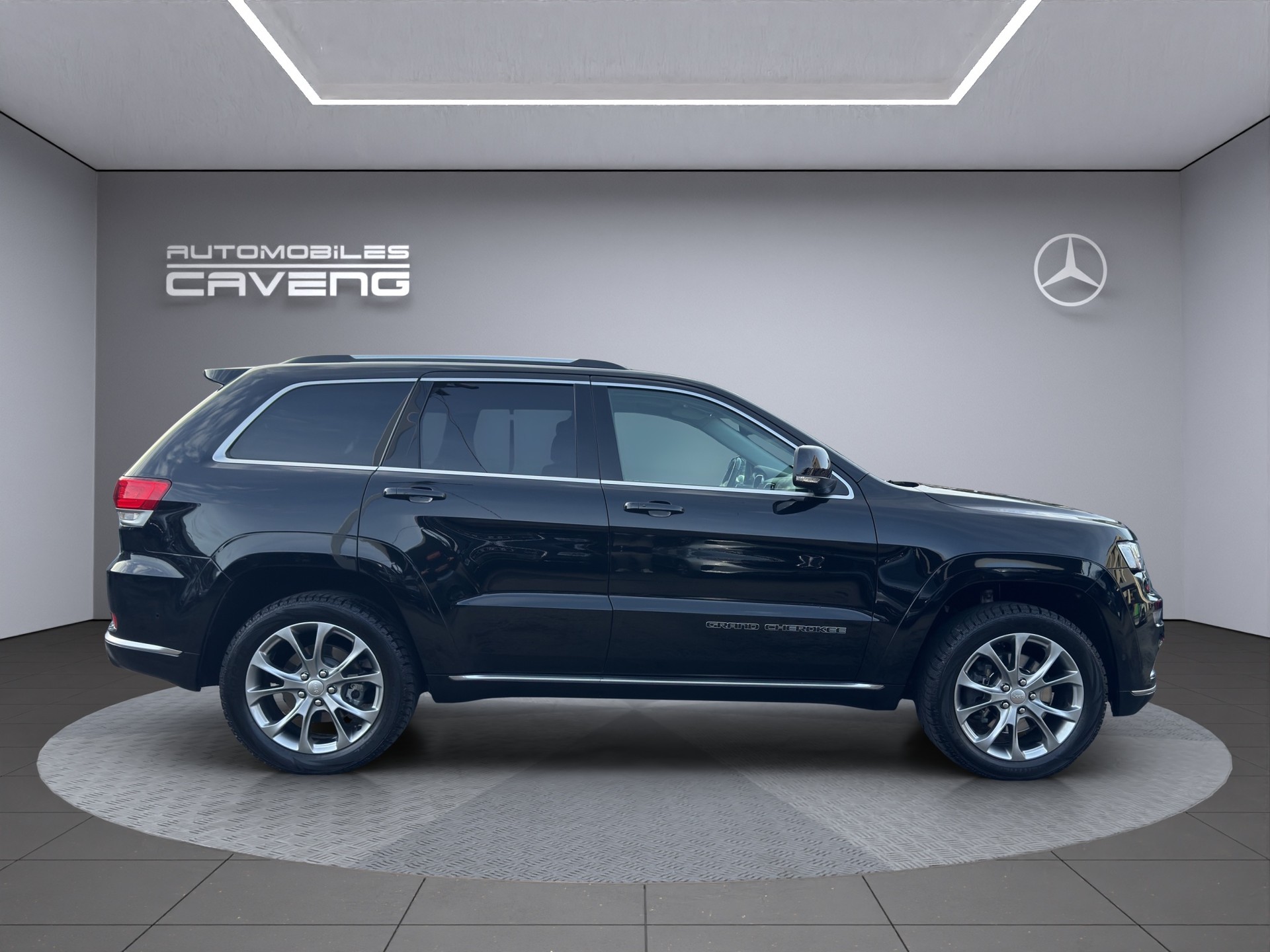 JEEP Grand Cherokee 3.0 CRD Summit Automatic - 6