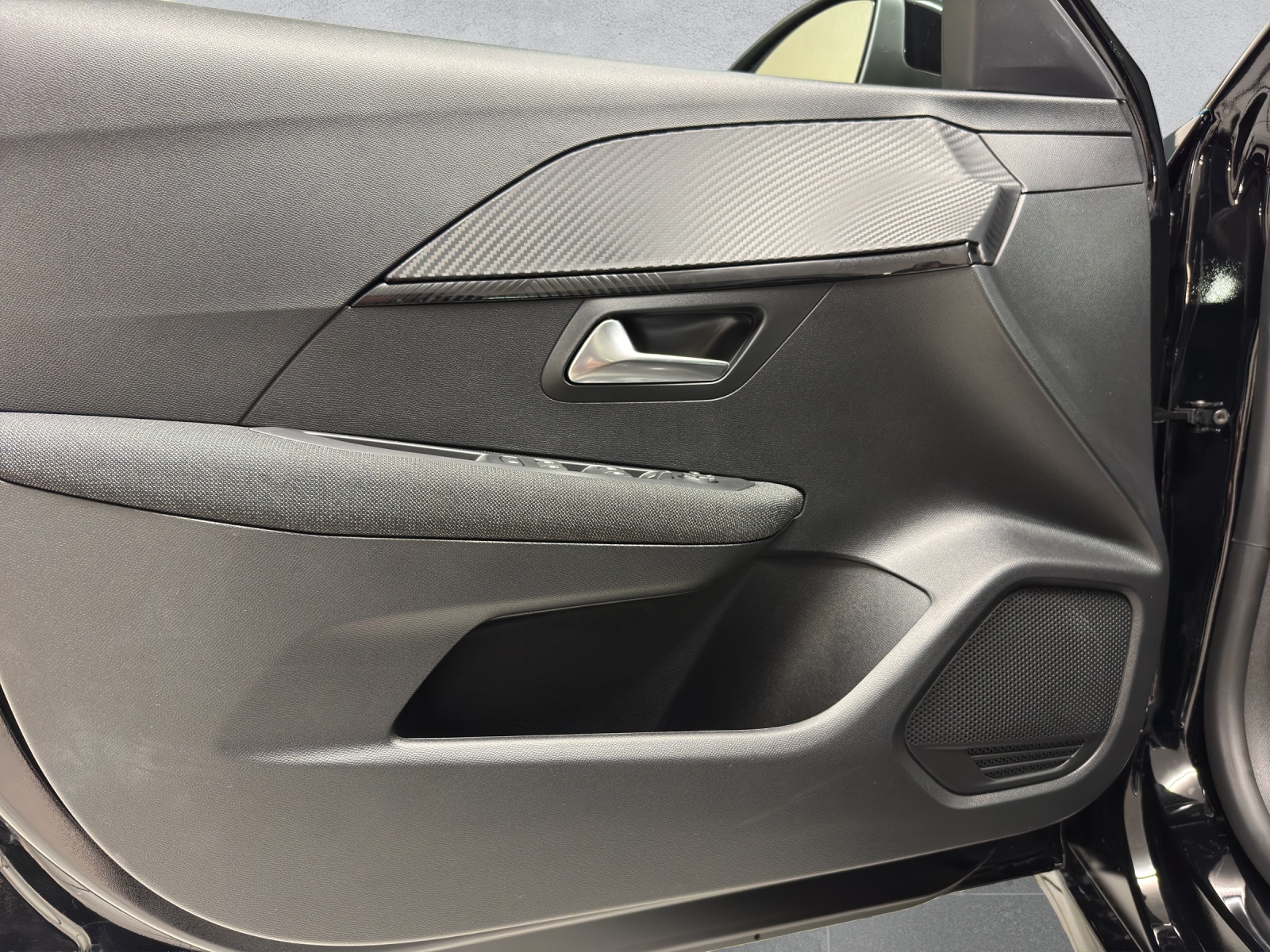 PEUGEOT 208 1.2 PureTech Style - 15