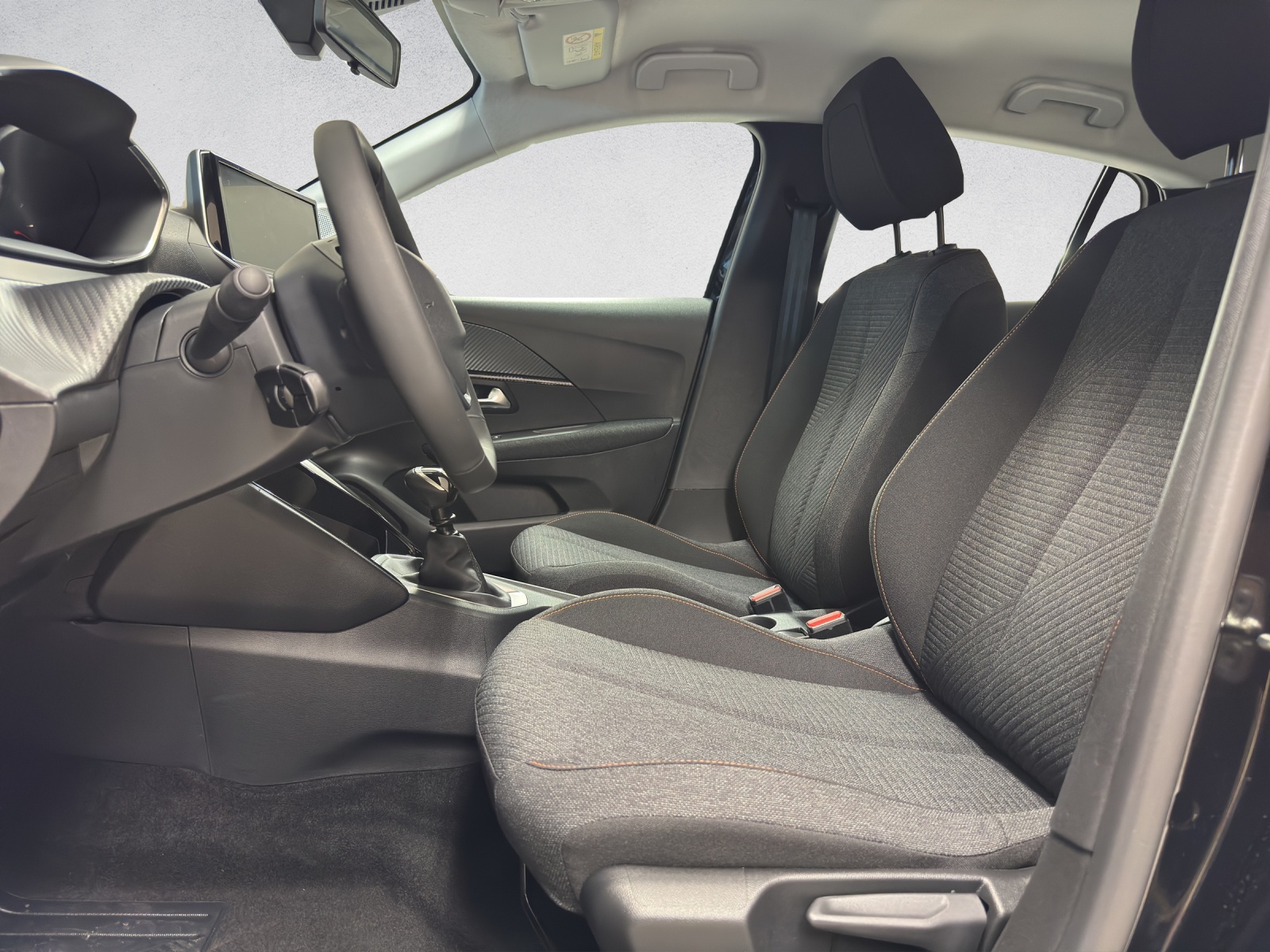 PEUGEOT 208 1.2 PureTech Style - 12