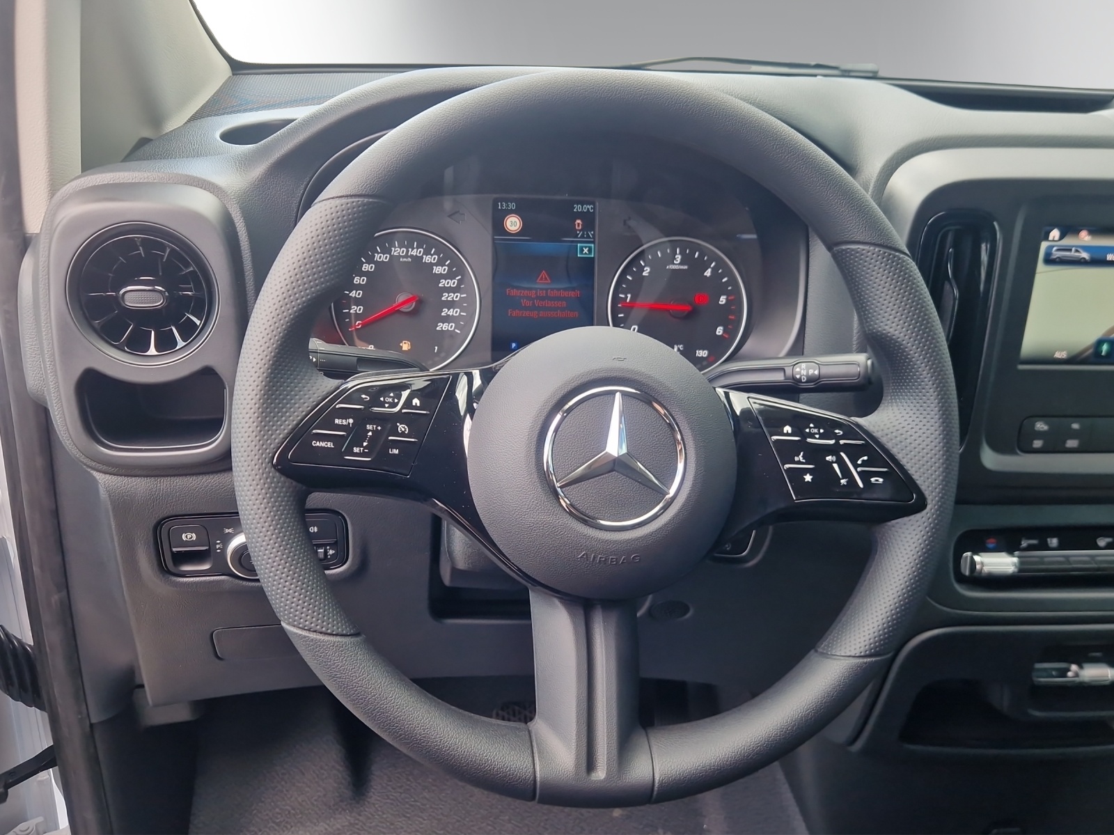 MERCEDES-BENZ Vito 114 CDI Lang Pro 9G-Tronic 4M WORKER II - 10