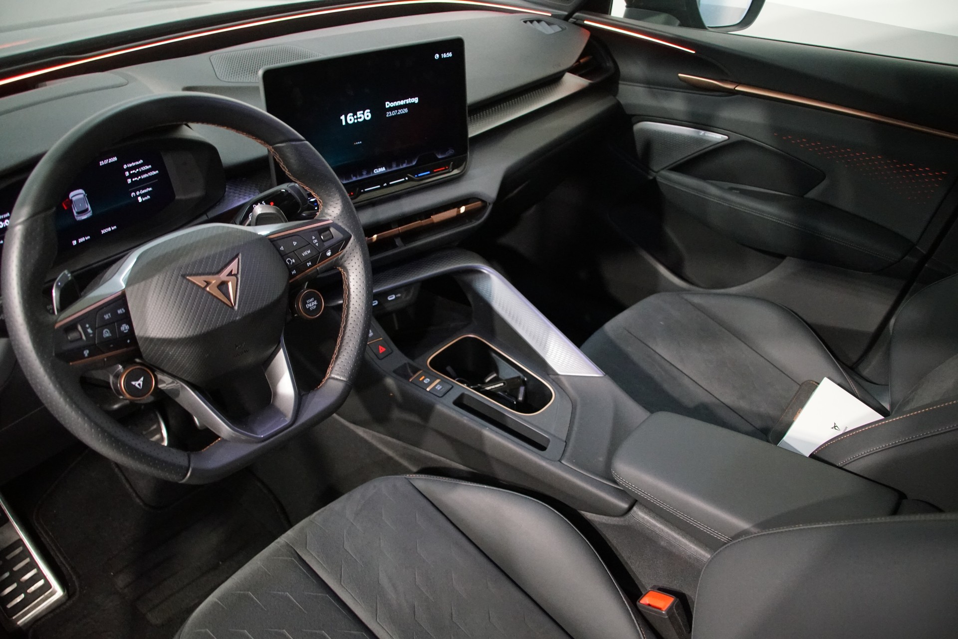 CUPRA Terramar 1.5 eHybrid DSG VZ - 15