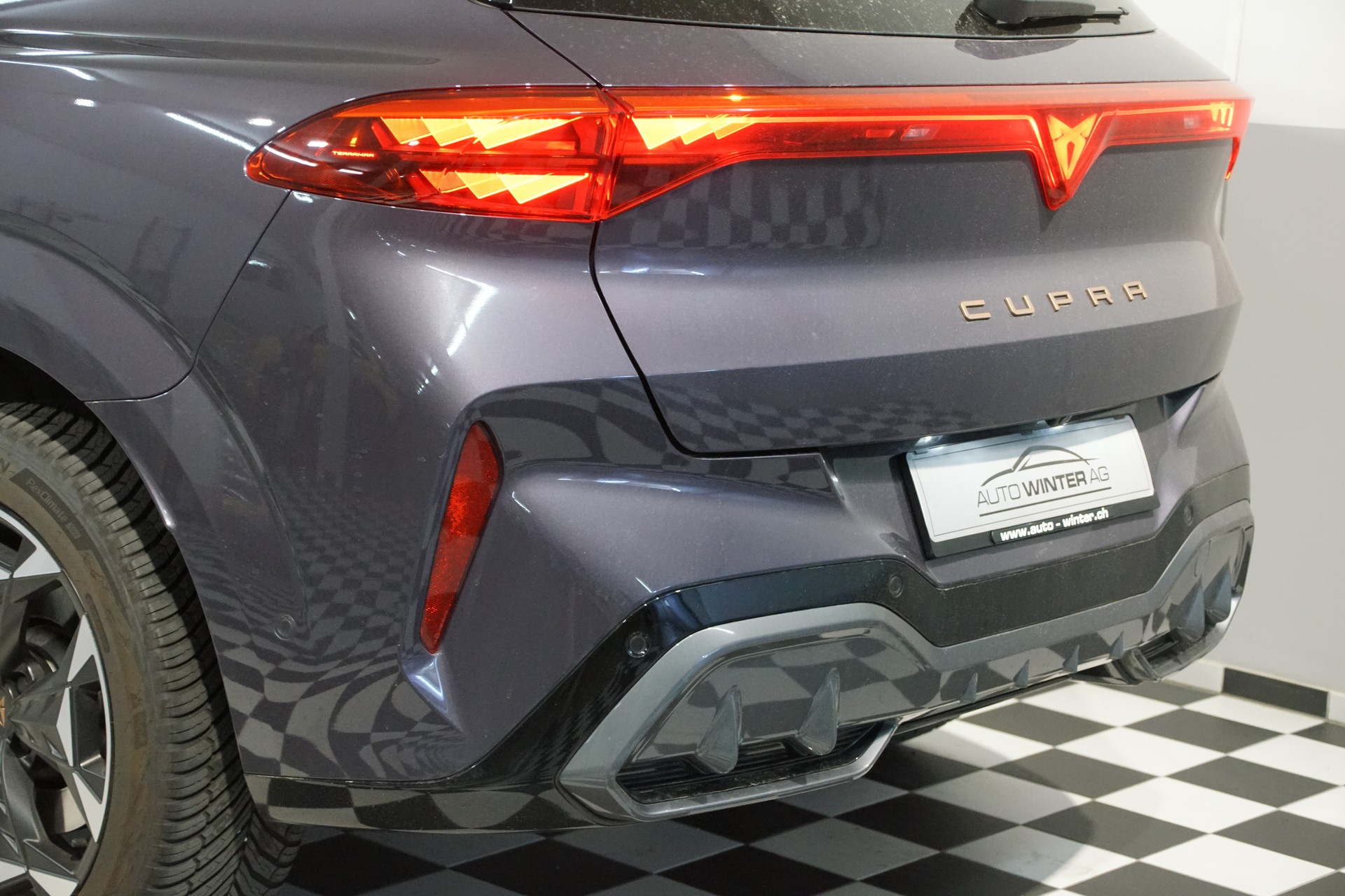 CUPRA Terramar 1.5 eHybrid DSG VZ - 10