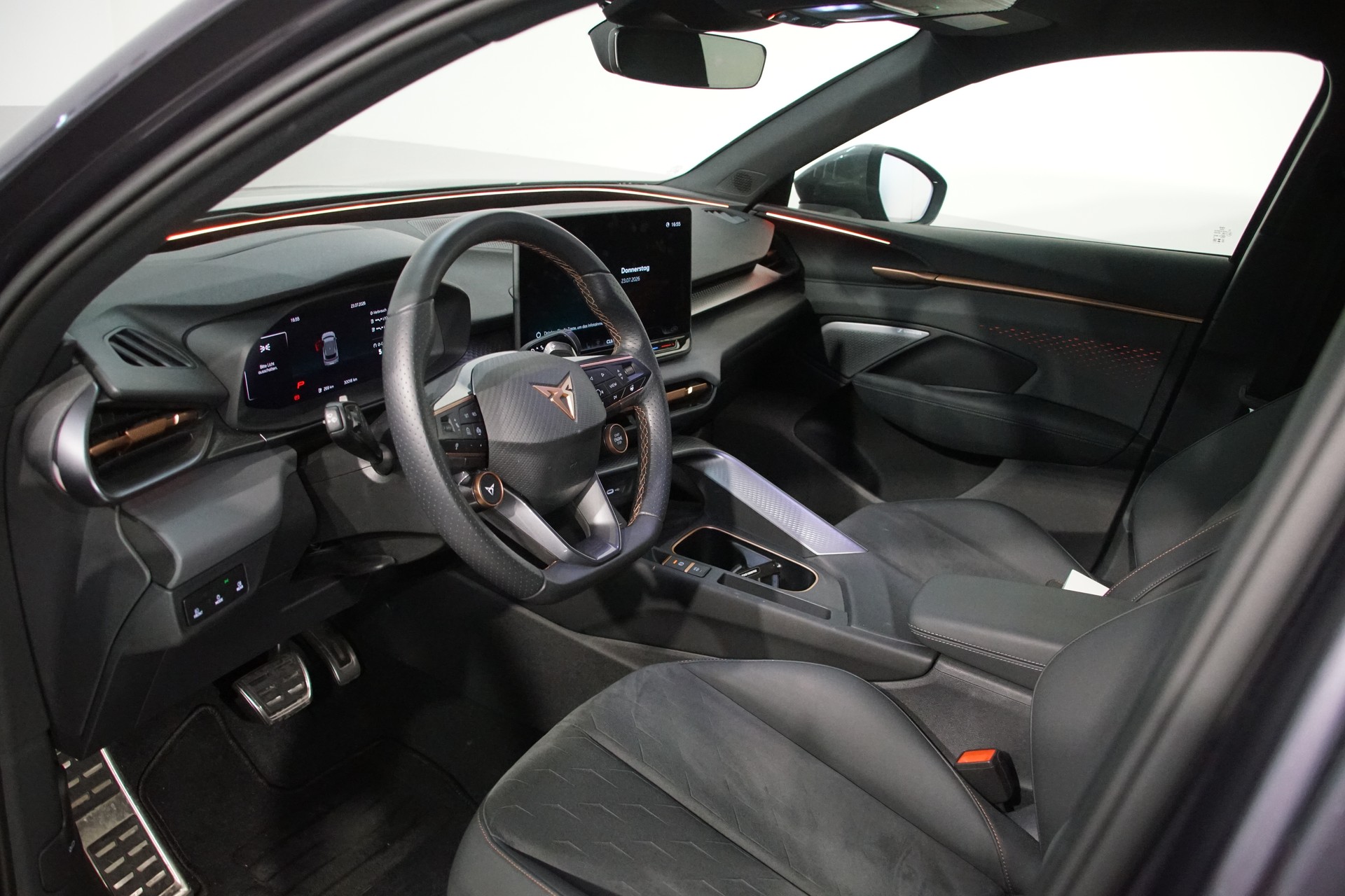 CUPRA Terramar 1.5 eHybrid DSG VZ - 11