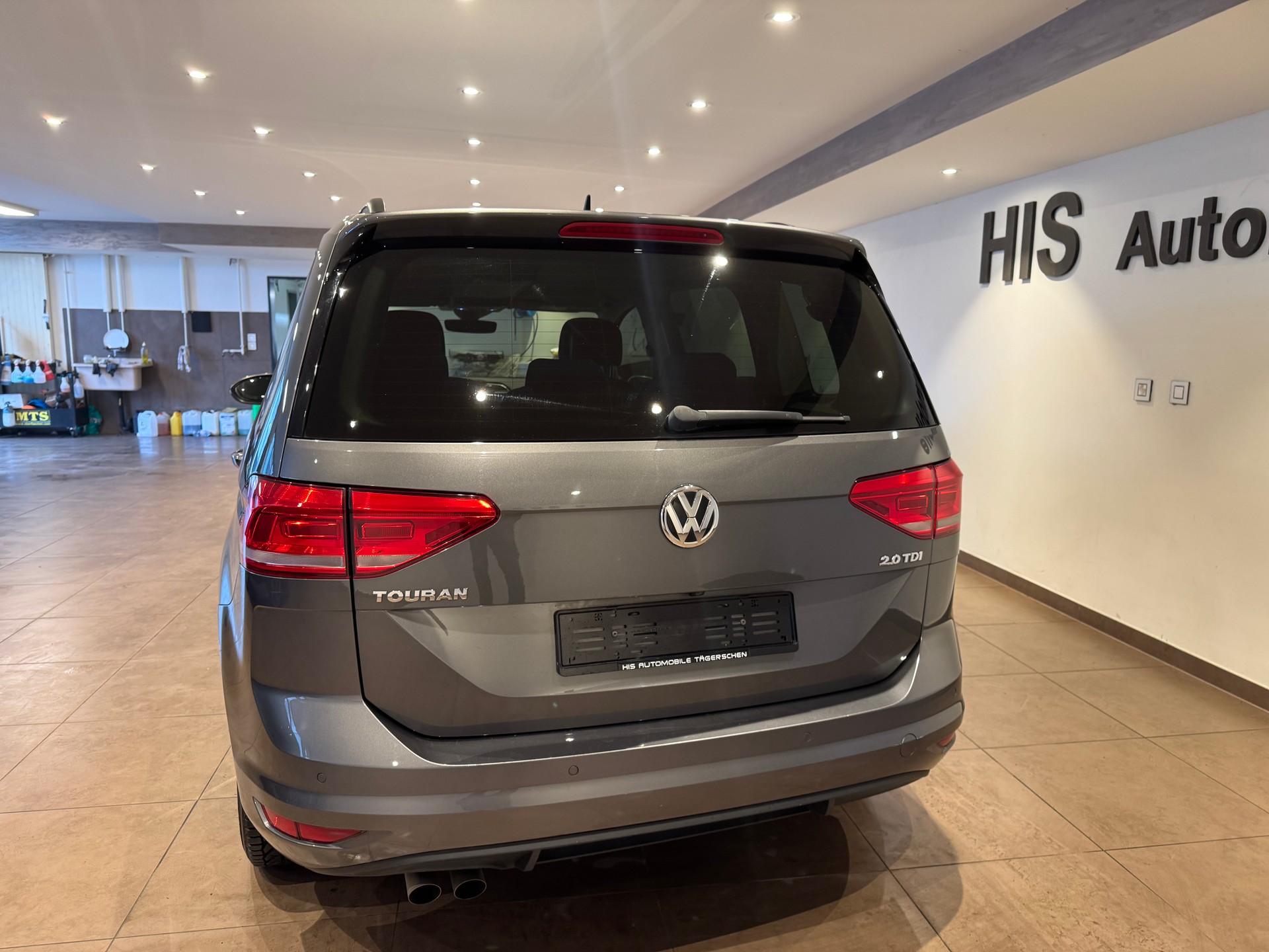 VW Touran 2.0 TDI SCR Comfortline DSG - 4