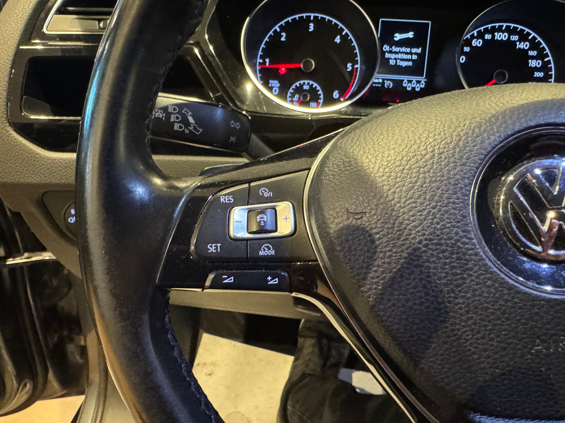VW Touran 2.0 TDI SCR Comfortline DSG - 15
