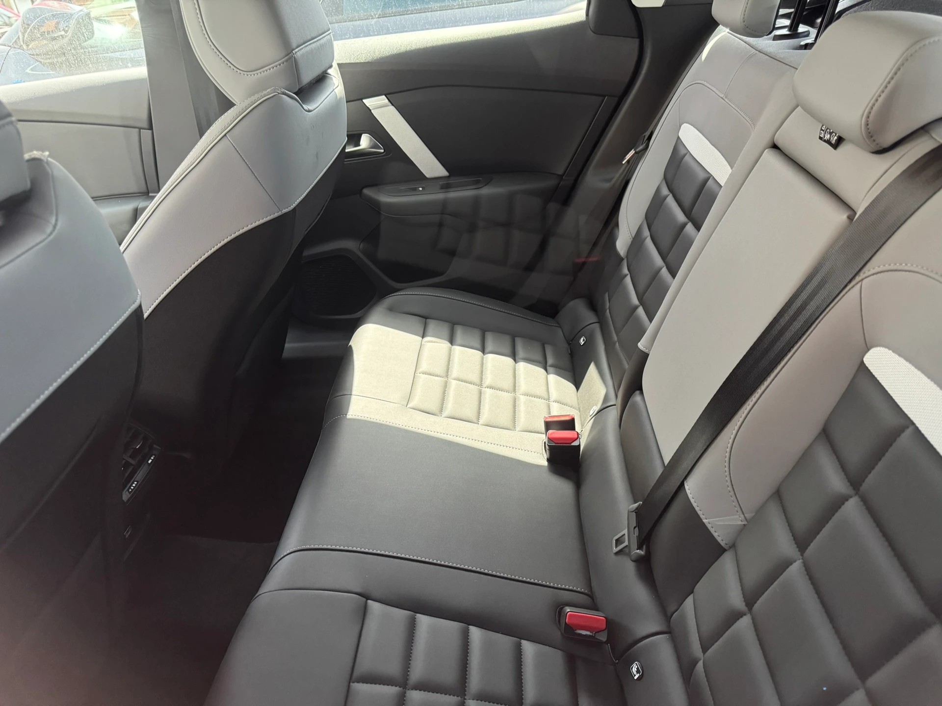 CITROEN C4 HEV Max e-DCS6 - 5