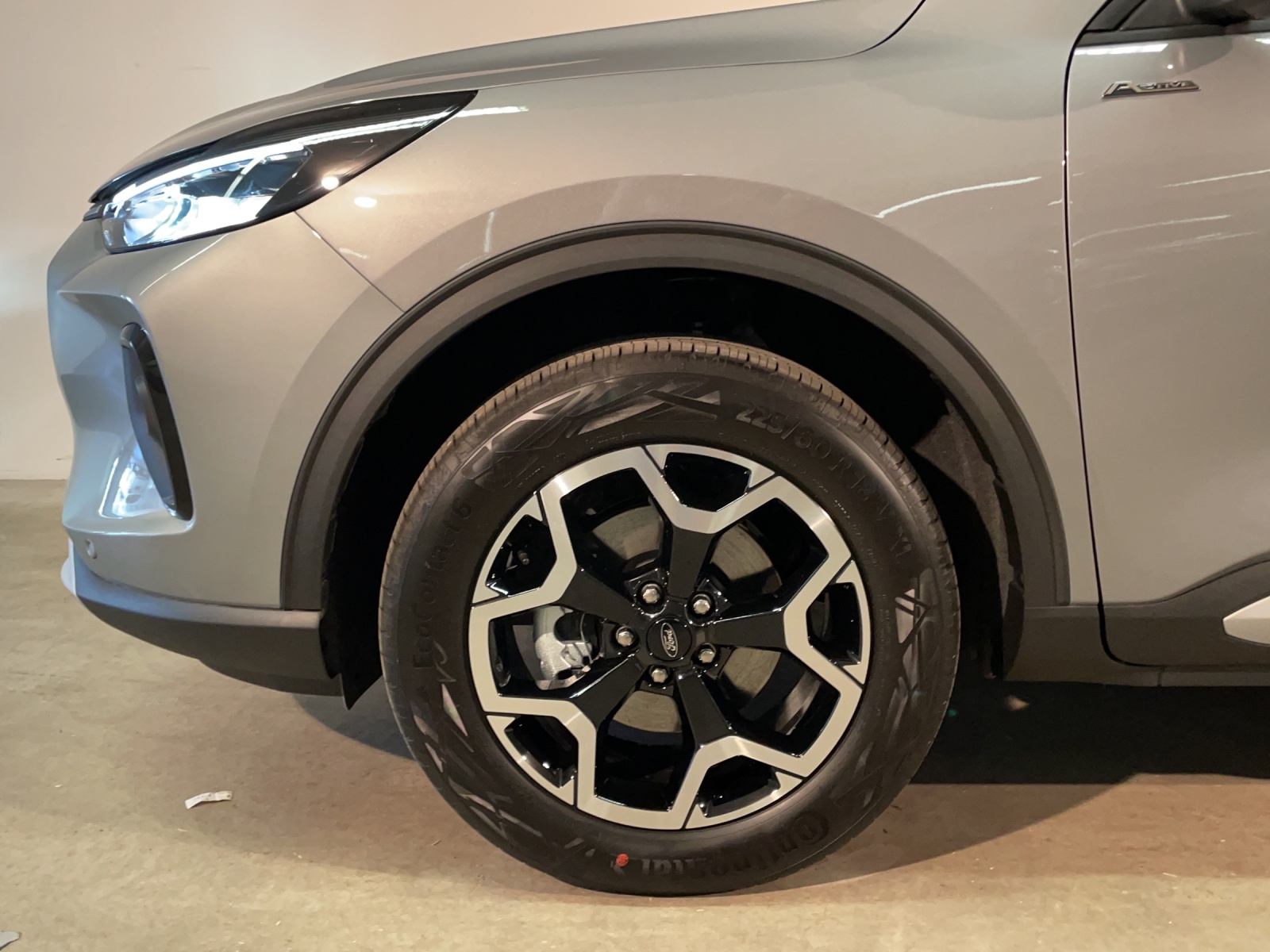 FORD Kuga 2.5 Hybrid Active 4x4 - 15
