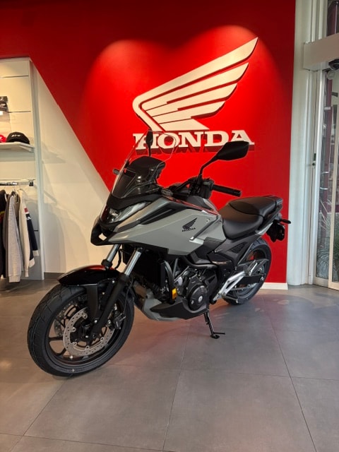 HONDA NC 750 X DCT - 7