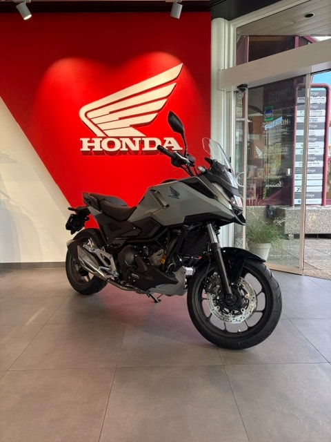 HONDA NC 750 X DCT