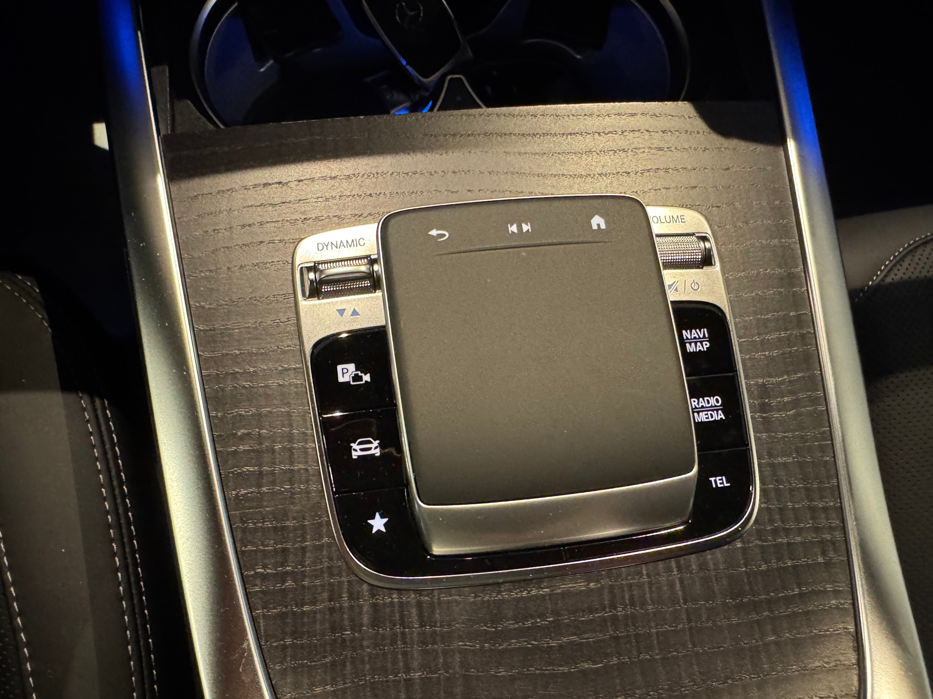 MERCEDES-BENZ G 450 d AMG Line - 8