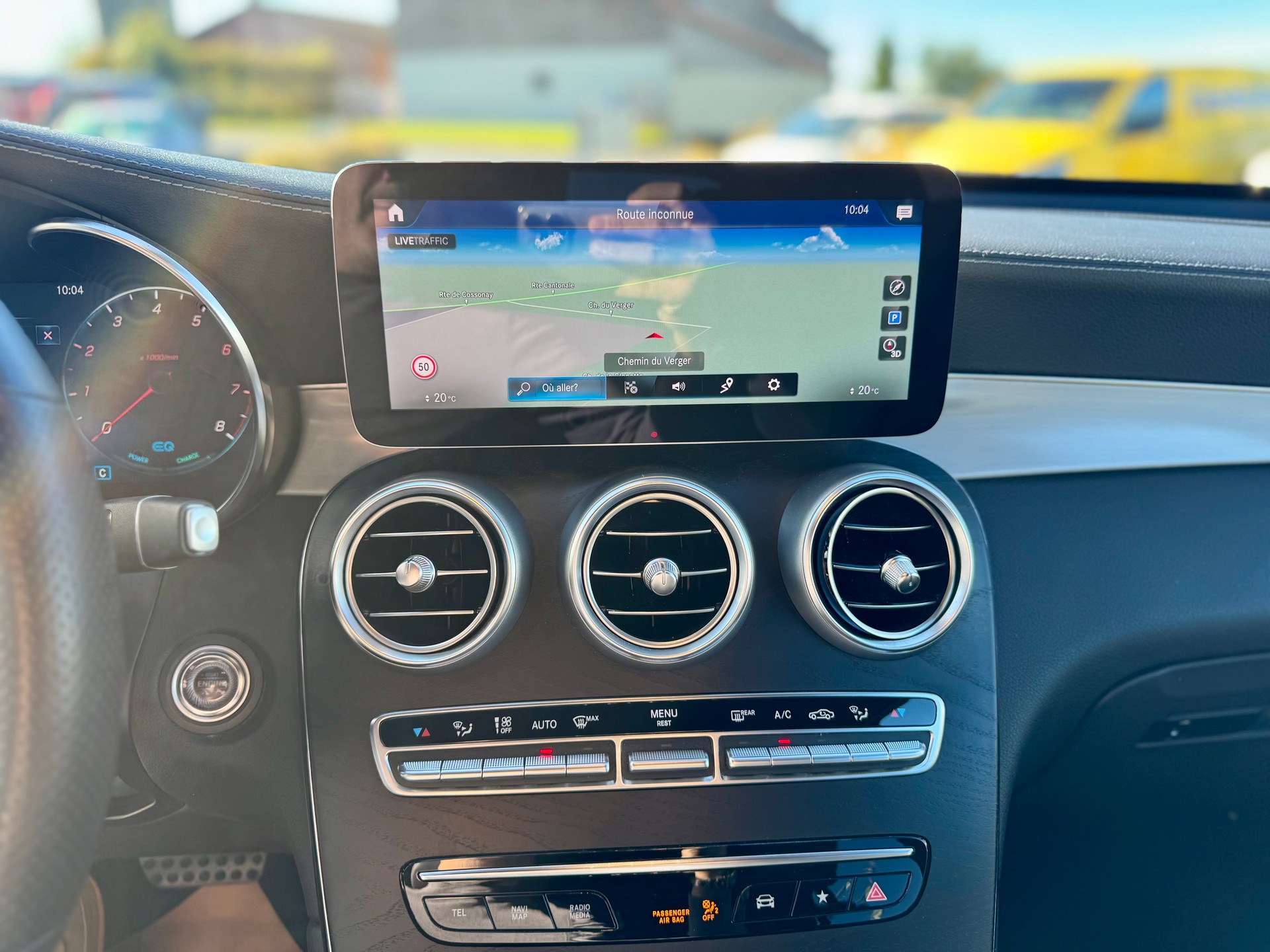 MERCEDES-BENZ GLC 200 AMG Line 4Matic 9G-Tronic - 11