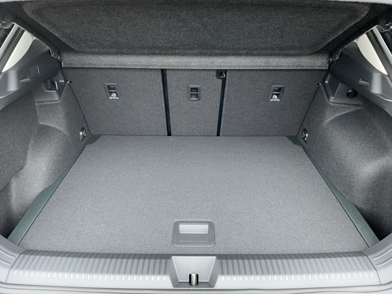 VW T-Roc 1.5 eTSI mHEV Life DSG - 12