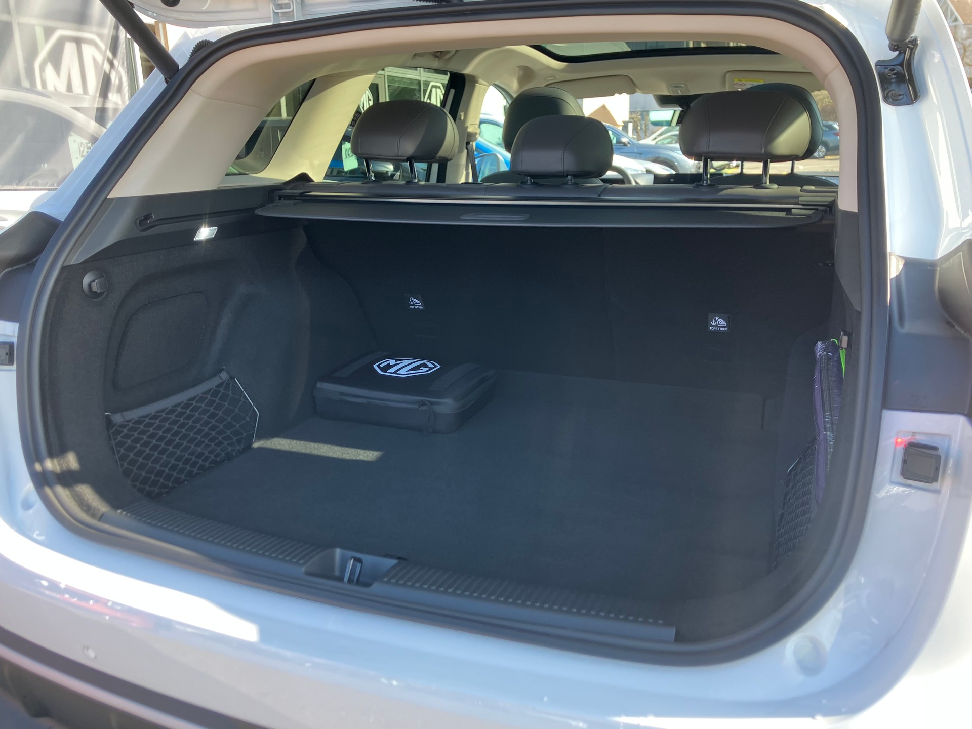 MG S6 EV 77kWh Luxury AWD - 6