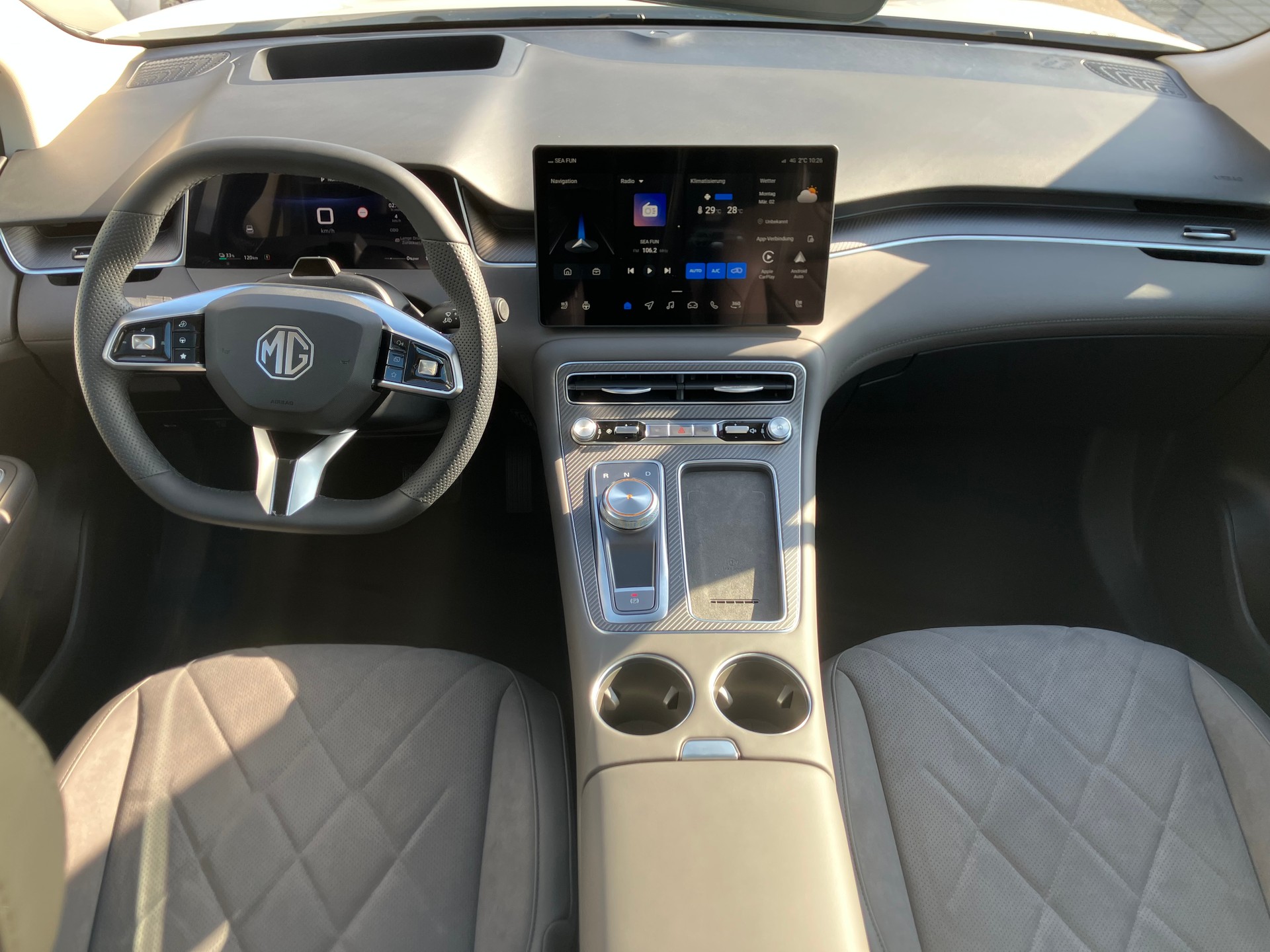 MG S6 EV 77kWh Luxury AWD - 9