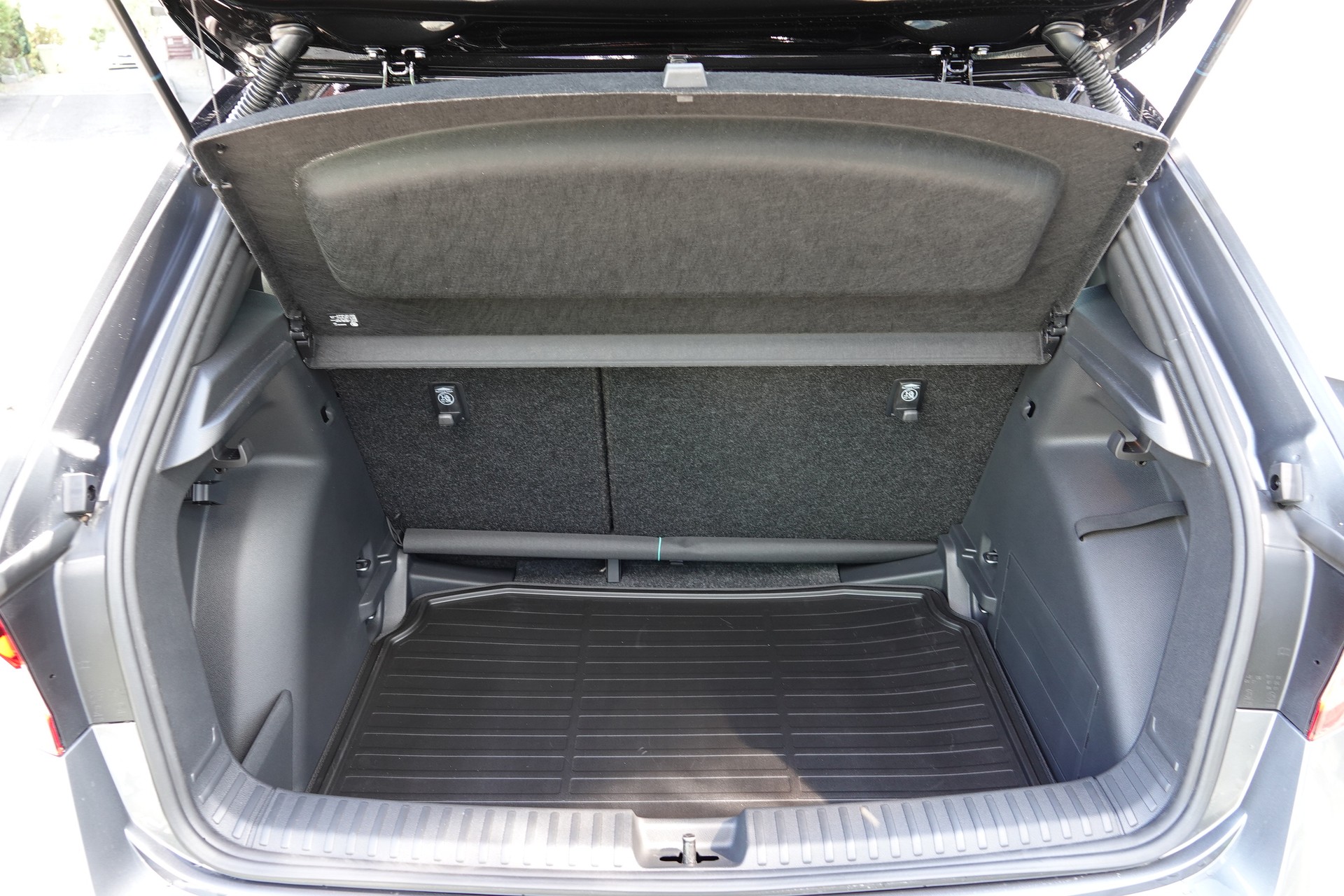 SKODA Fabia 1.0 TSI Monte Carlo - 17