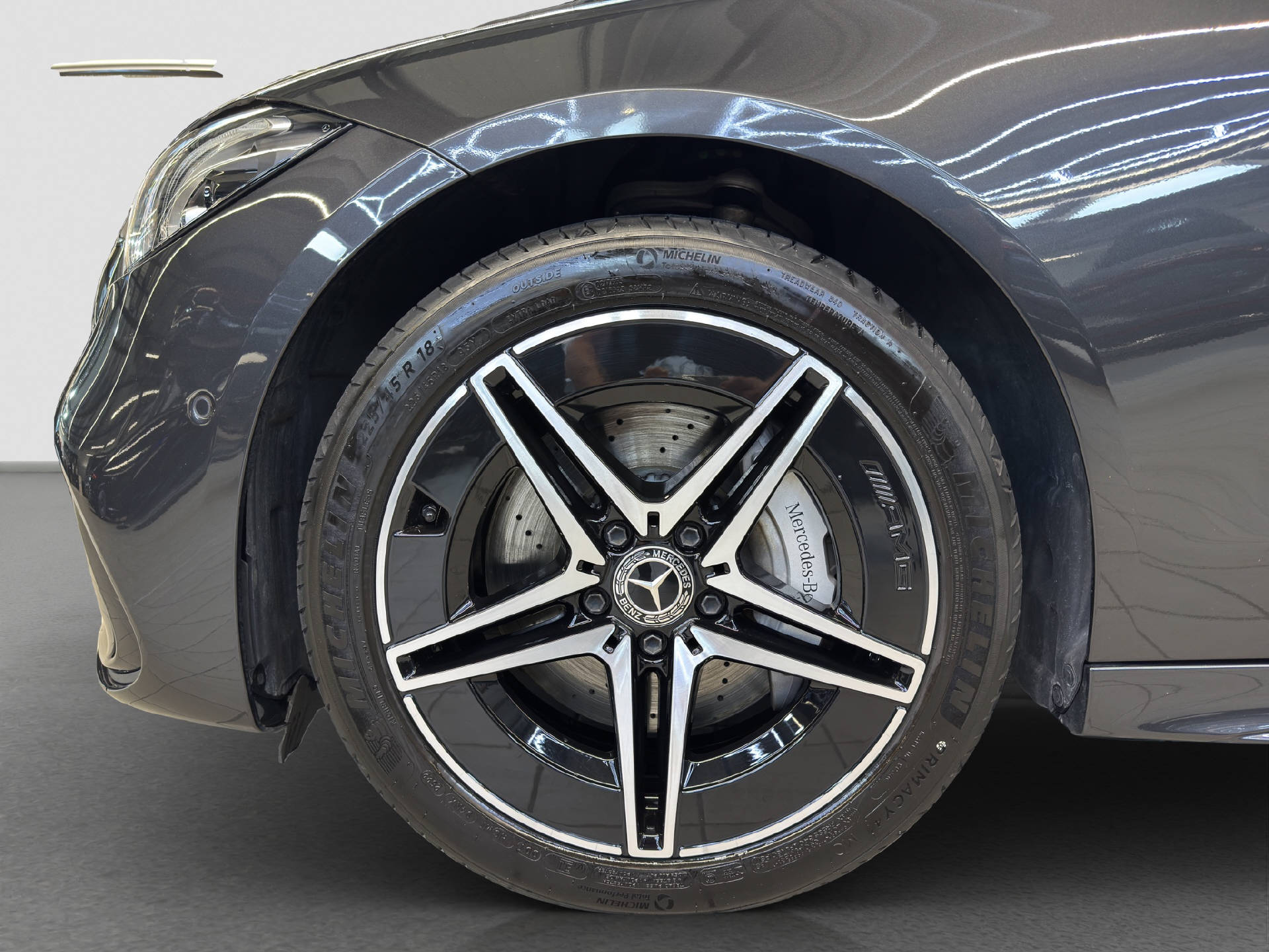 MERCEDES-BENZ C 300 e AMG Line Kombi - 6