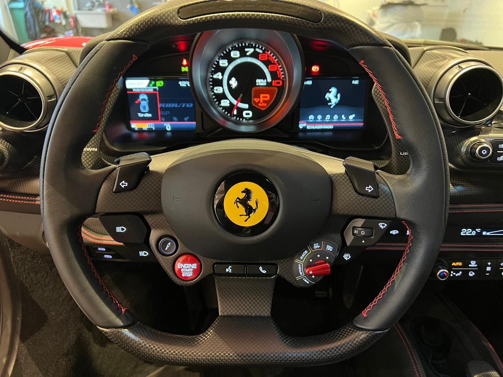 FERRARI F8 Tributo 3.9 Turbo - 17