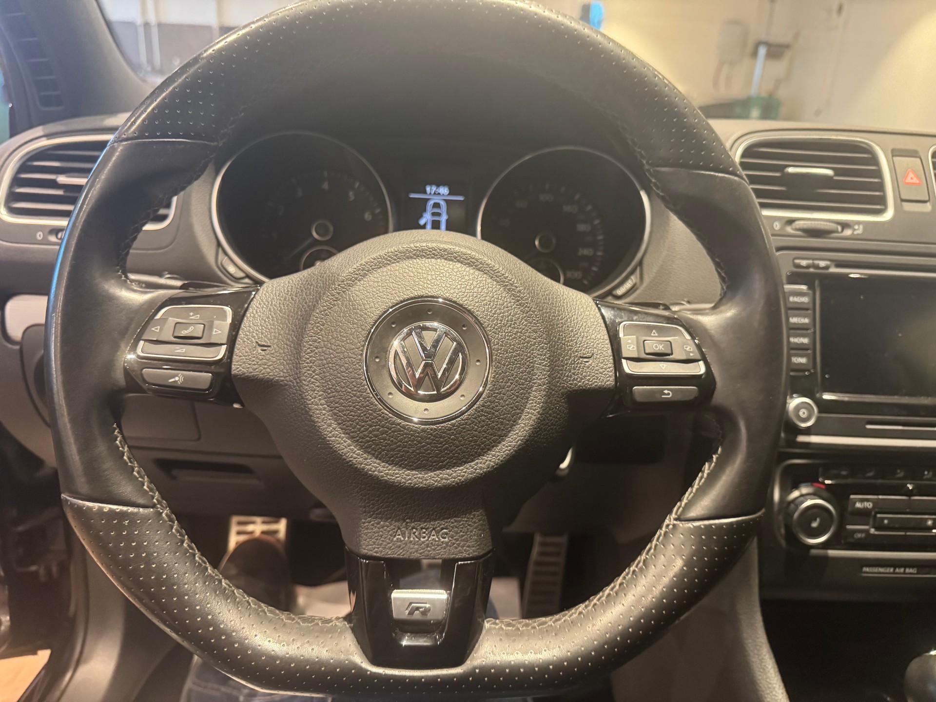 VW Golf VI 2.0 TSI R DSG 4motion - 17