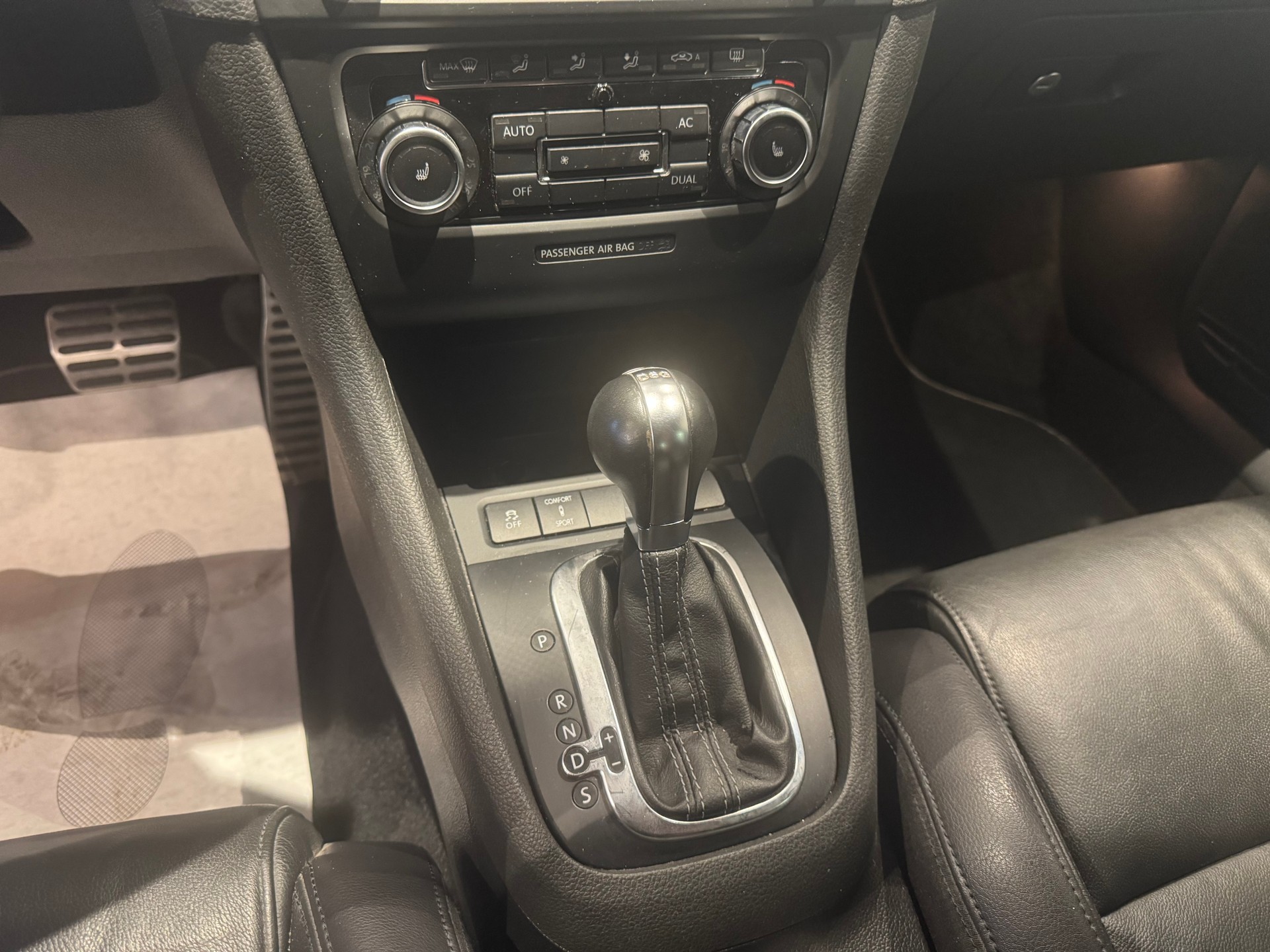 VW Golf VI 2.0 TSI R DSG 4motion - 16