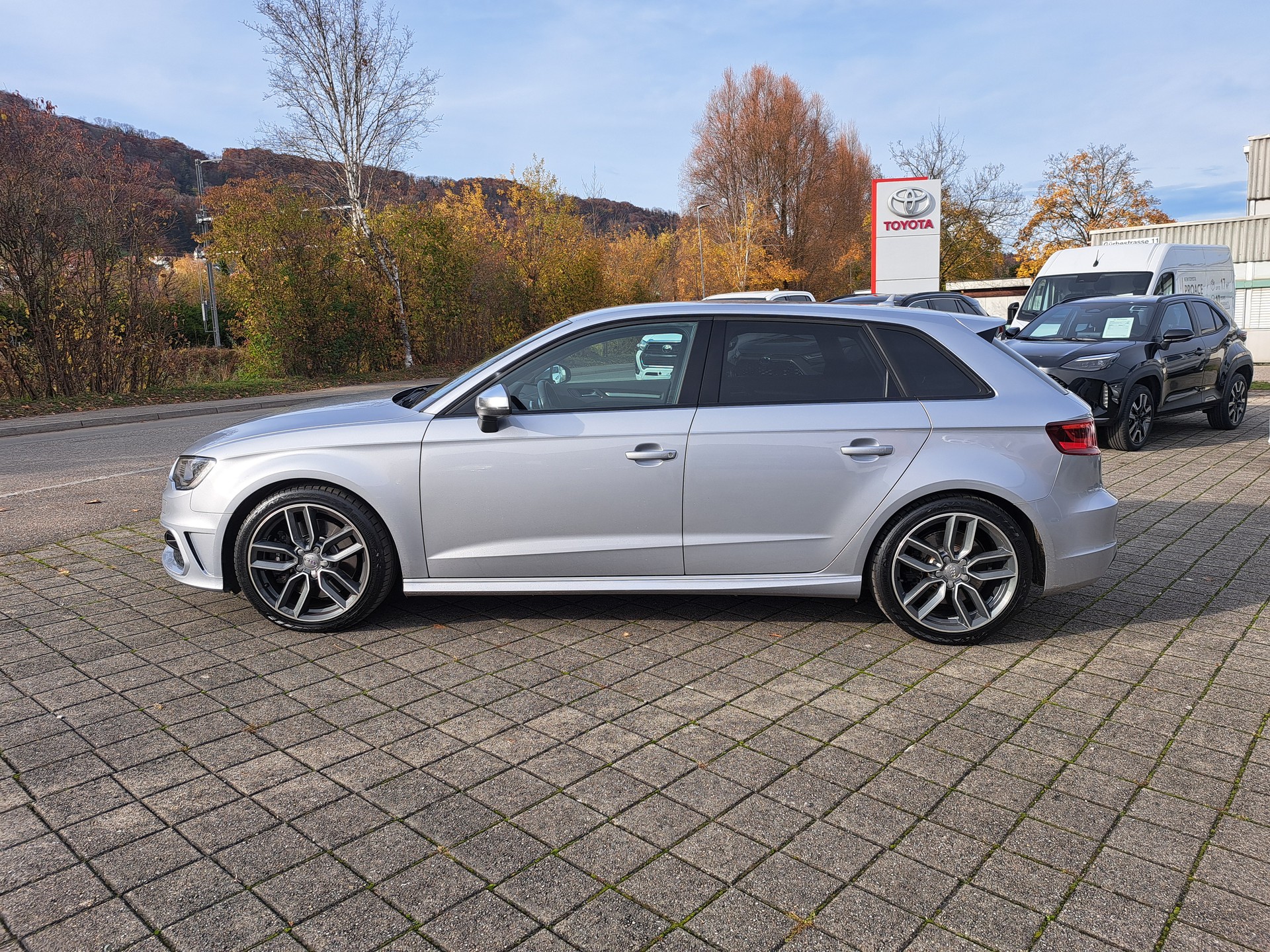 AUDI S3 Sportback 2.0 TFSI quattro S-tronic - 10