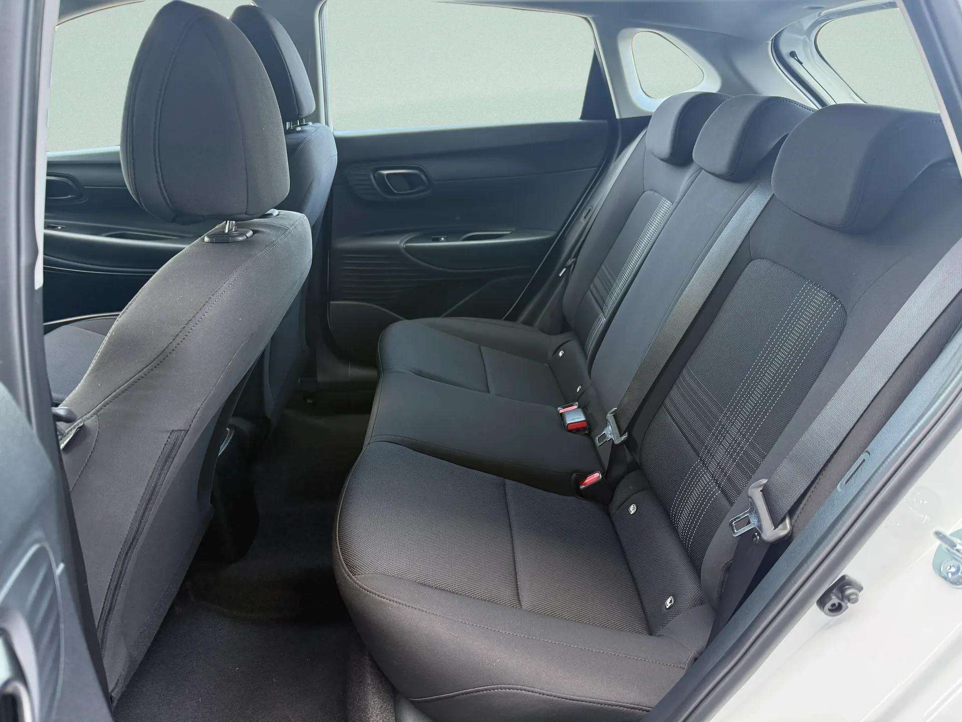 HYUNDAI i20 1.0 T-GDi Comfort FL DCT - 17