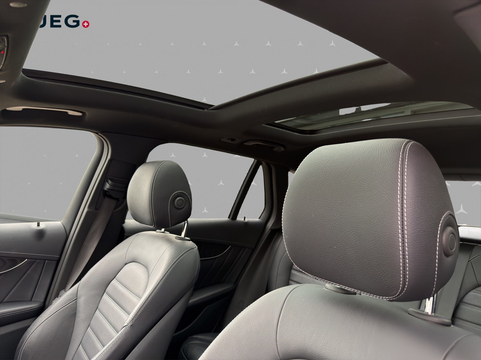 MERCEDES-BENZ GLC 220 d AMG Line 4Matic 9G-Tronic - 8