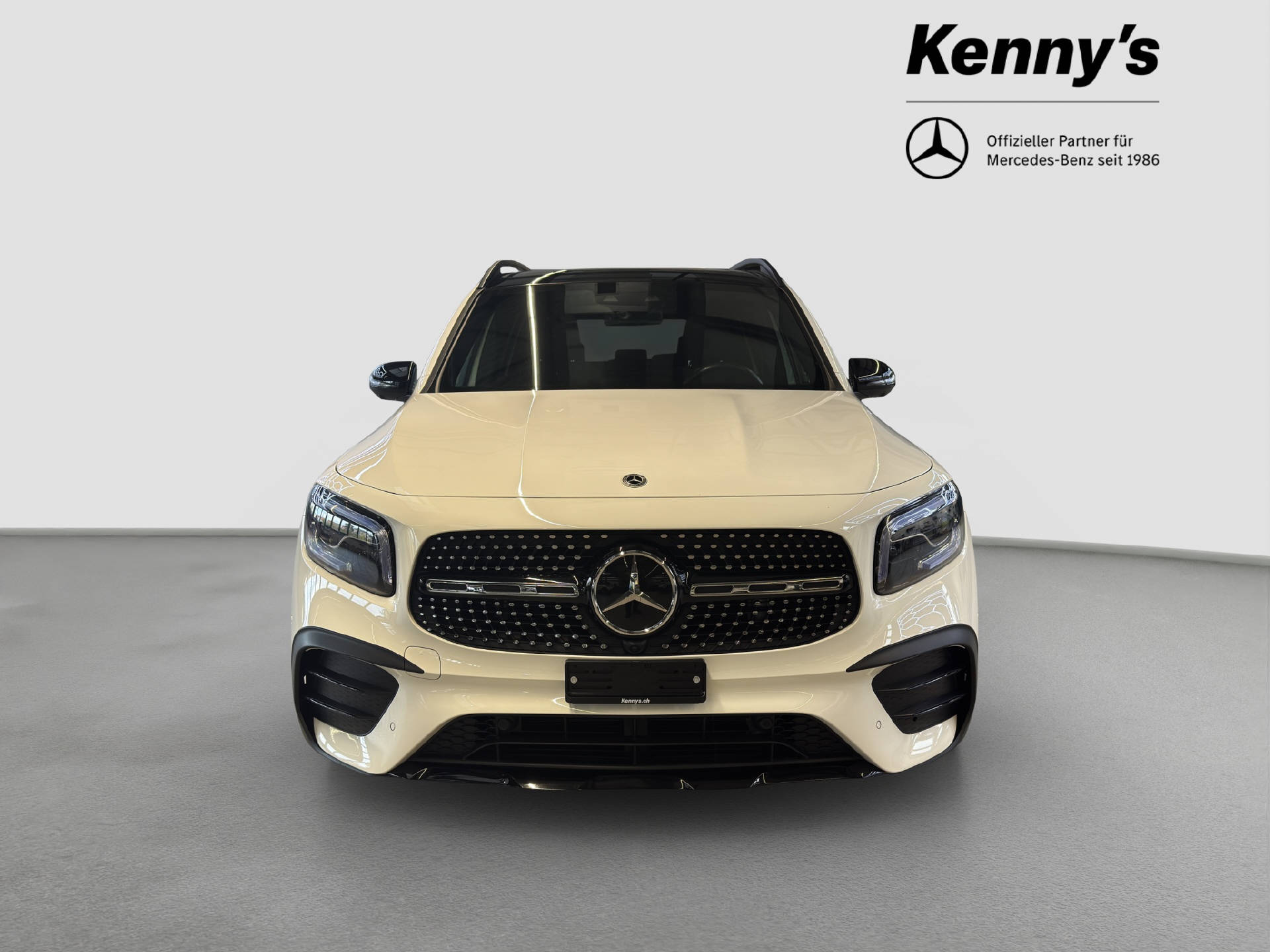 MERCEDES-BENZ GLB 250 AMG Line 4MATIC - 2