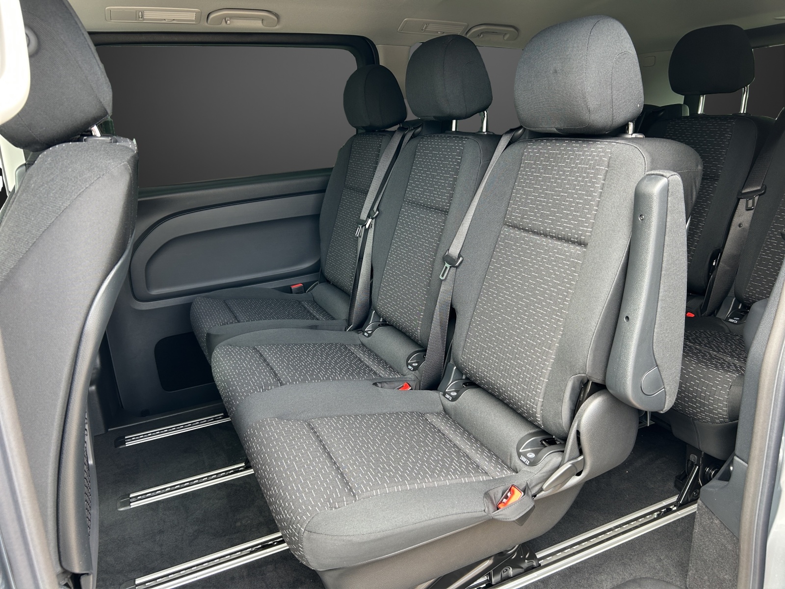 MERCEDES-BENZ Vito 116 CDI Lang Tourer 9G-Tronic 4M Select - 10