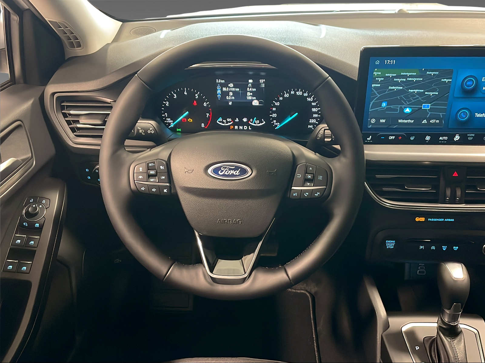 FORD Focus Station Wagon 1.0i EcoB Hybrid 155 Titanium - 8