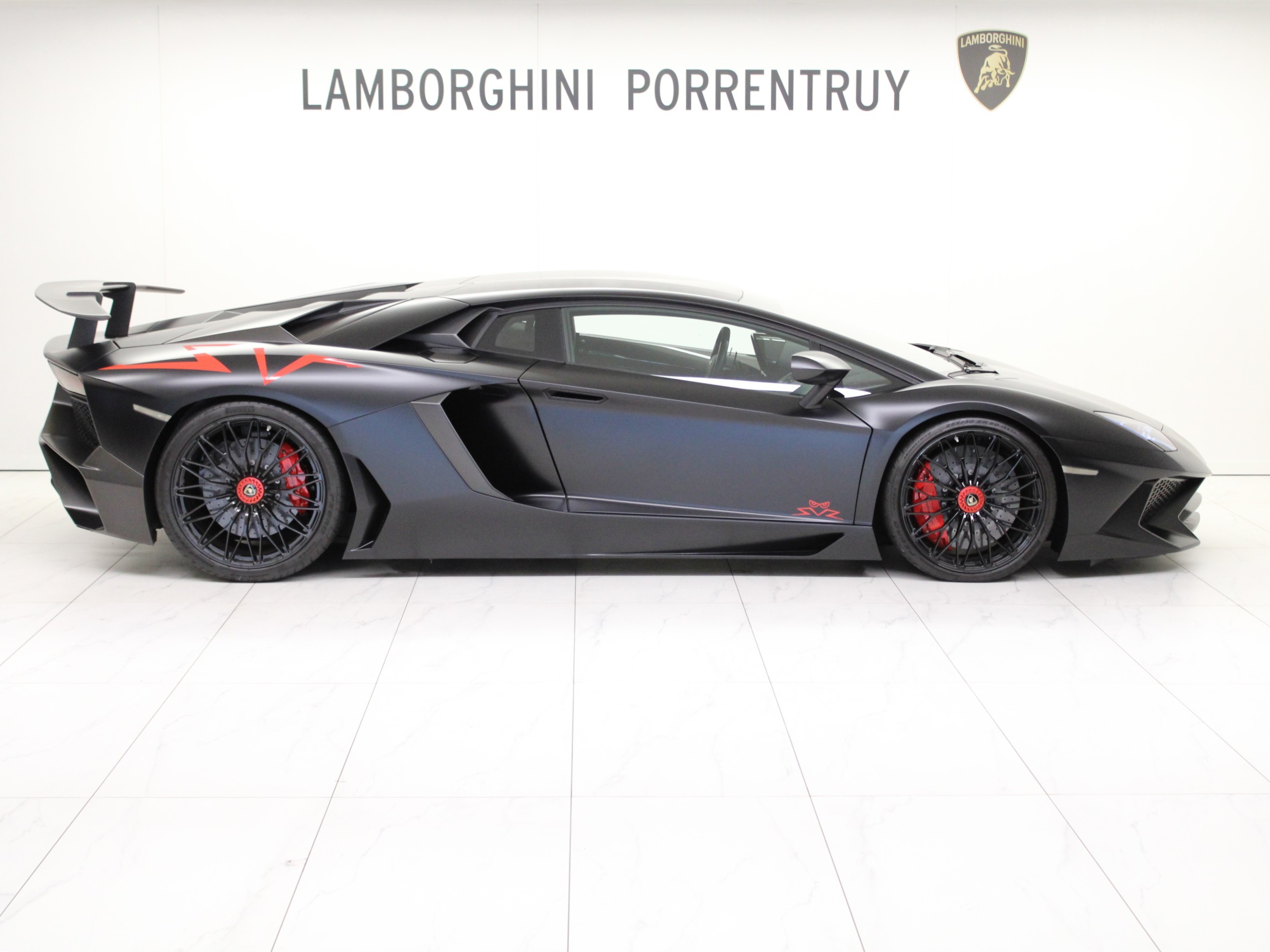 Aventador LP750-4 Superveloce Coupé E-Gear thumbnail n°1