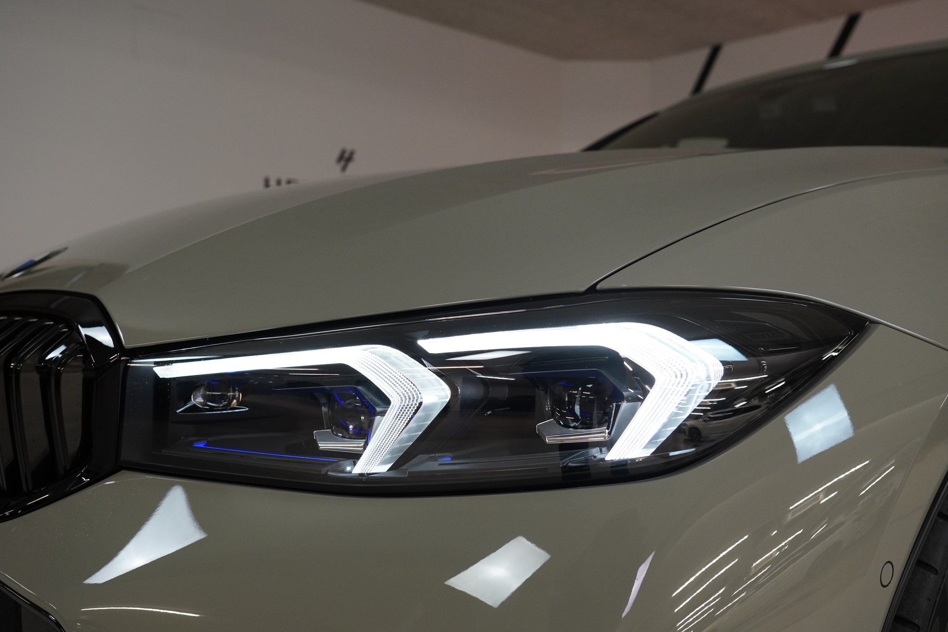 BMW-ALPINA B3 BiTurbo 3.0 xDrive GT Switch-Tronic - 9