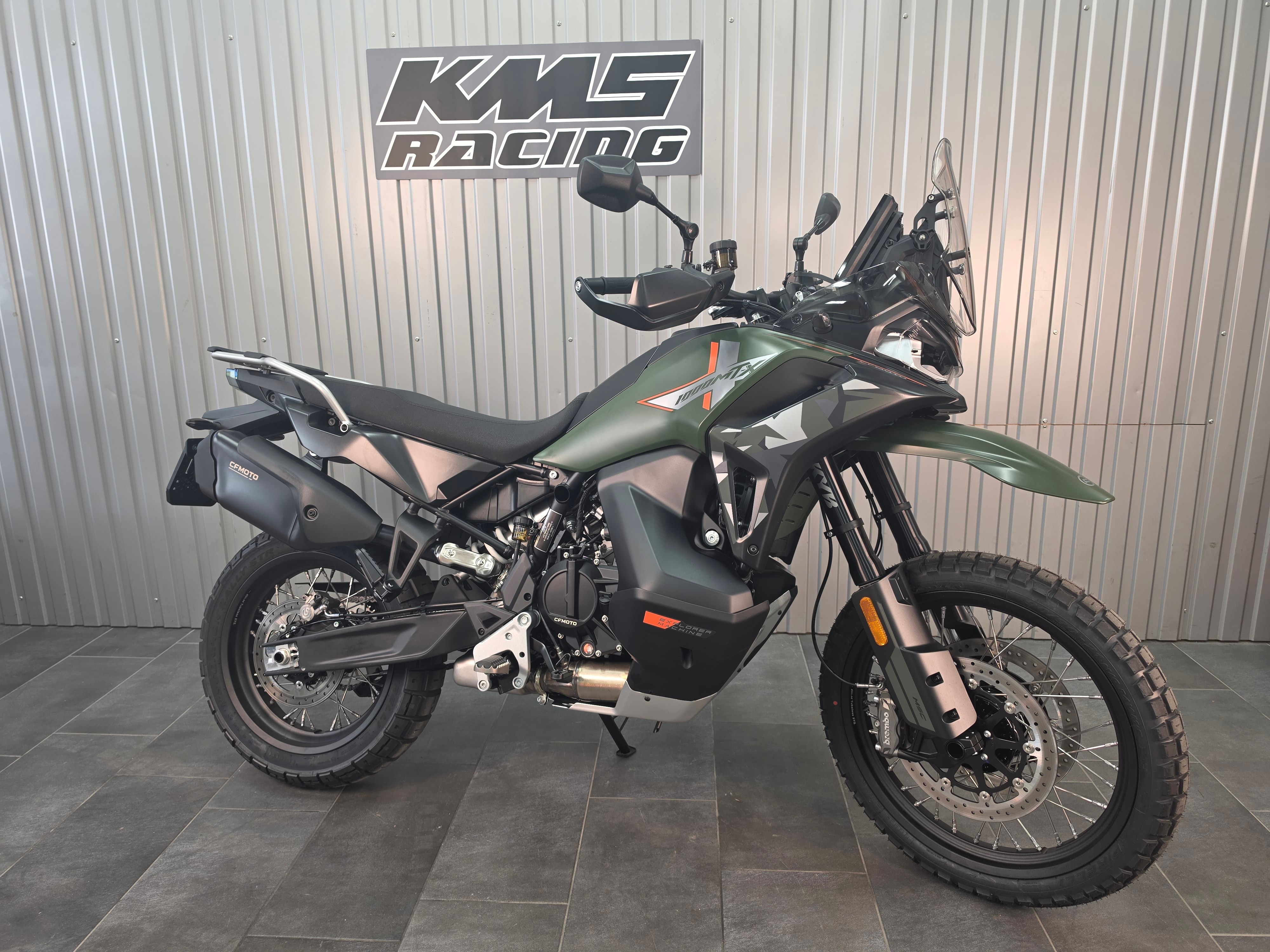 CF MOTO 