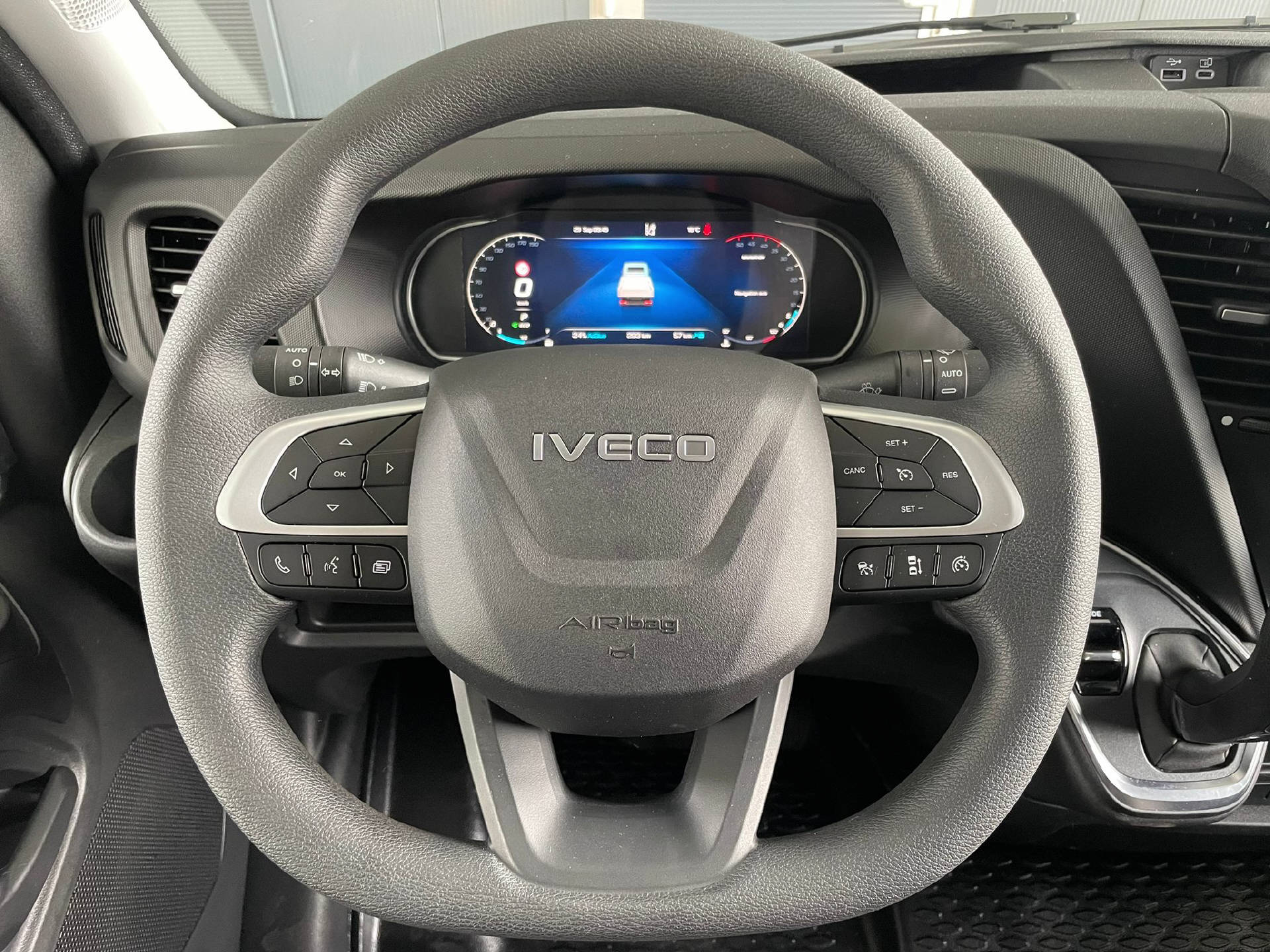 IVECO Daily 35S16A8V Kaw.3000 H1.5 2.3 HPI 156-9