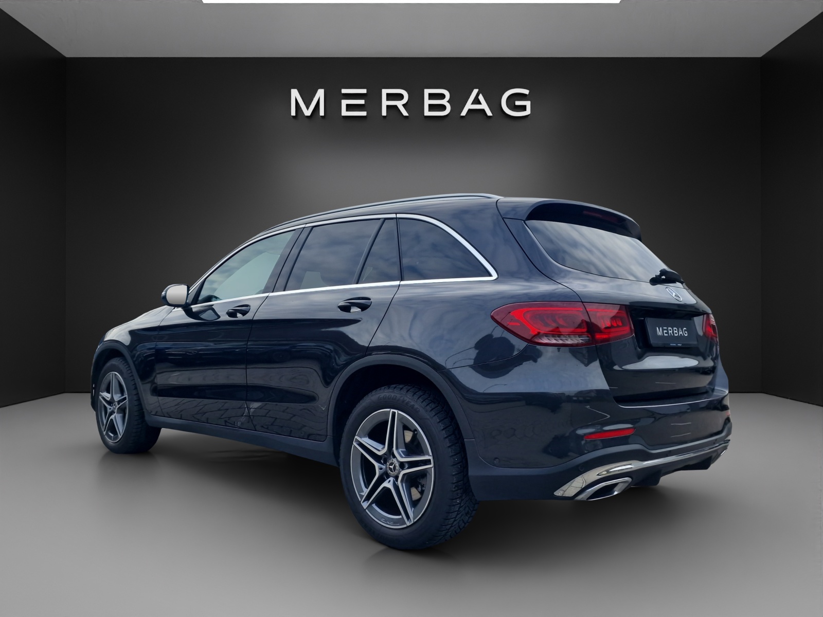 MERCEDES-BENZ GLC 220 d AMG Line 4Matic - 3