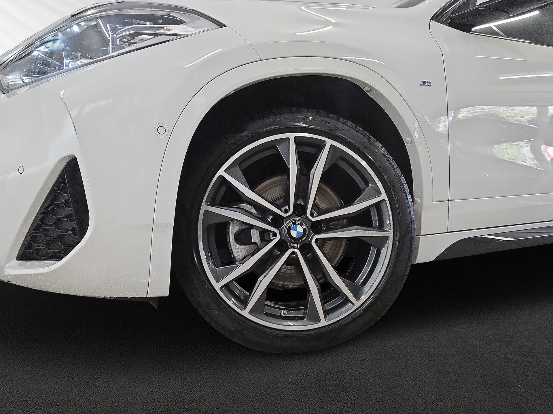 BMW X2 xDrive 20i M Sport - 9