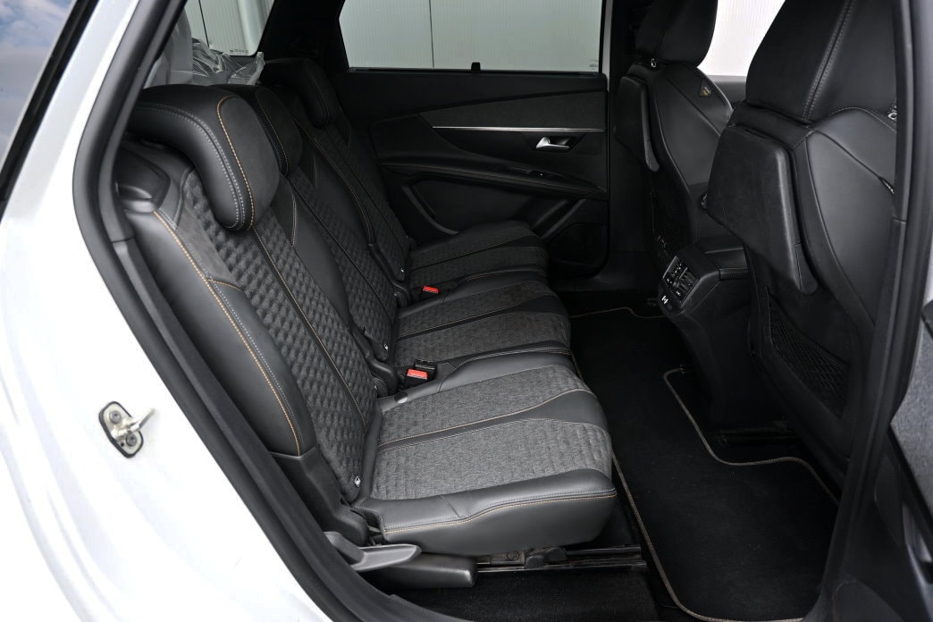 PEUGEOT 5008 1.5 BlueHDi Road Trip EAT8 - 8