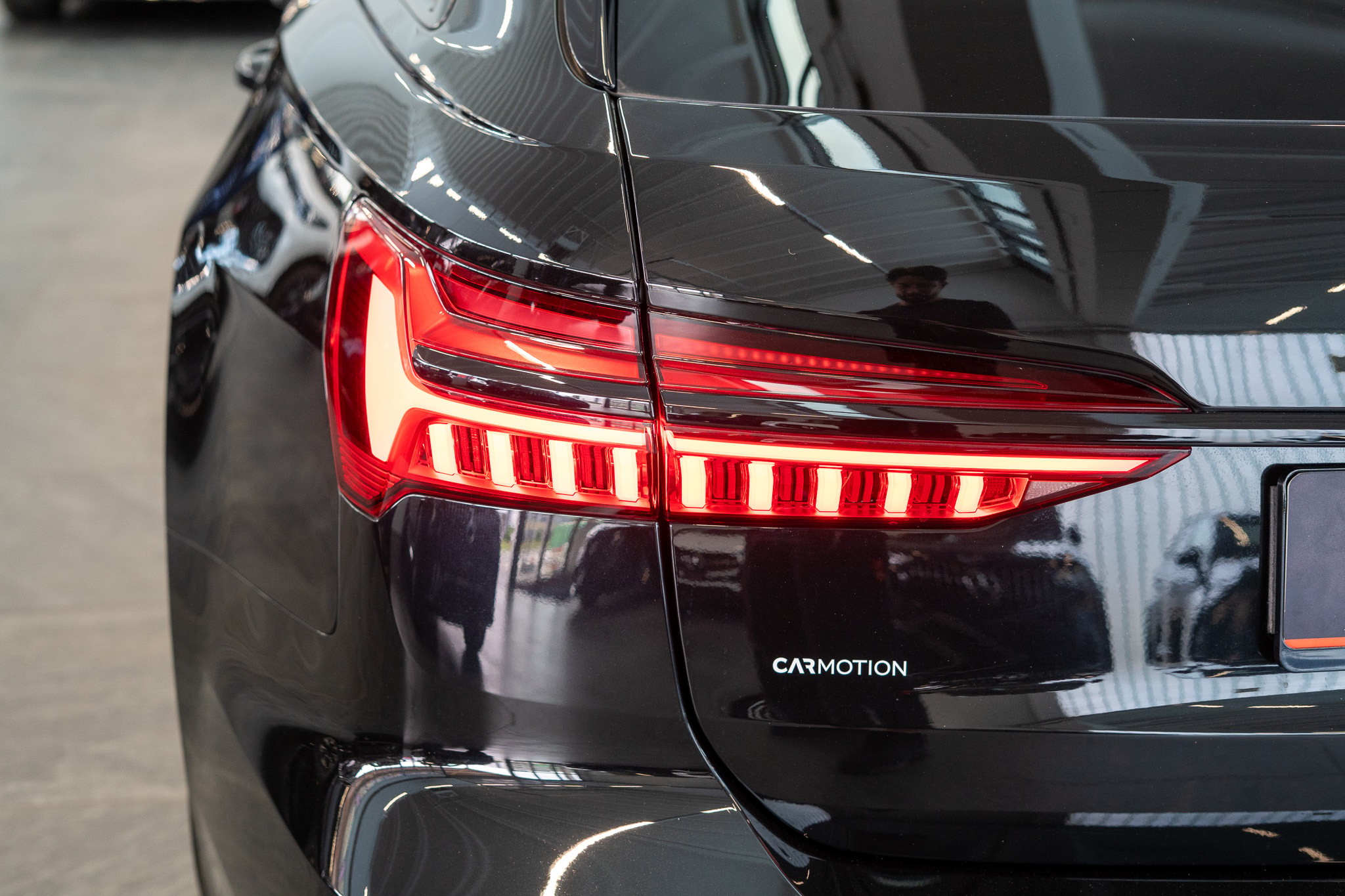 RS6 Avant 4.0 V8 TFSI quattro T-Tronic / Keramikbremse / HeadUp / 360°Kamera