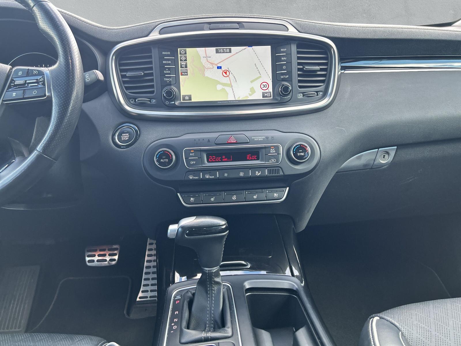 KIA Sorento 2.2 CRDi Style 7 Places (CH) AHK - 18