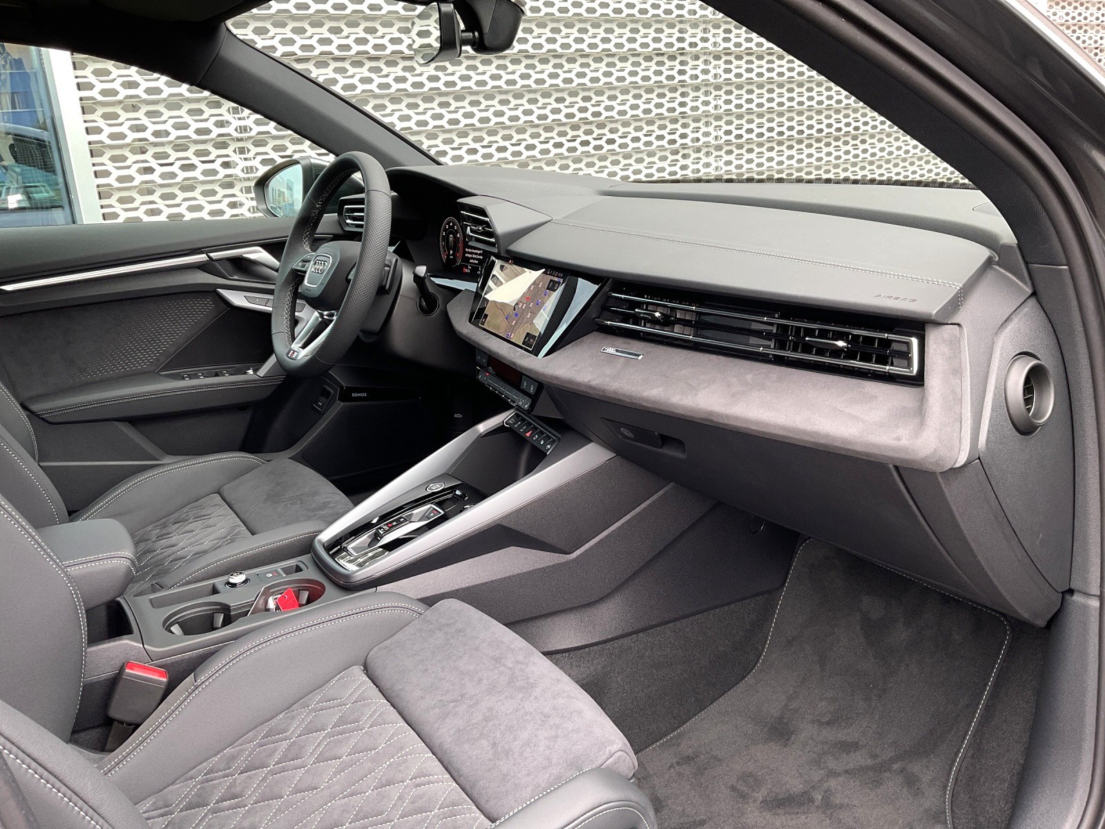 AUDI A3 Sportback 40 TFSI S line quattro - 14