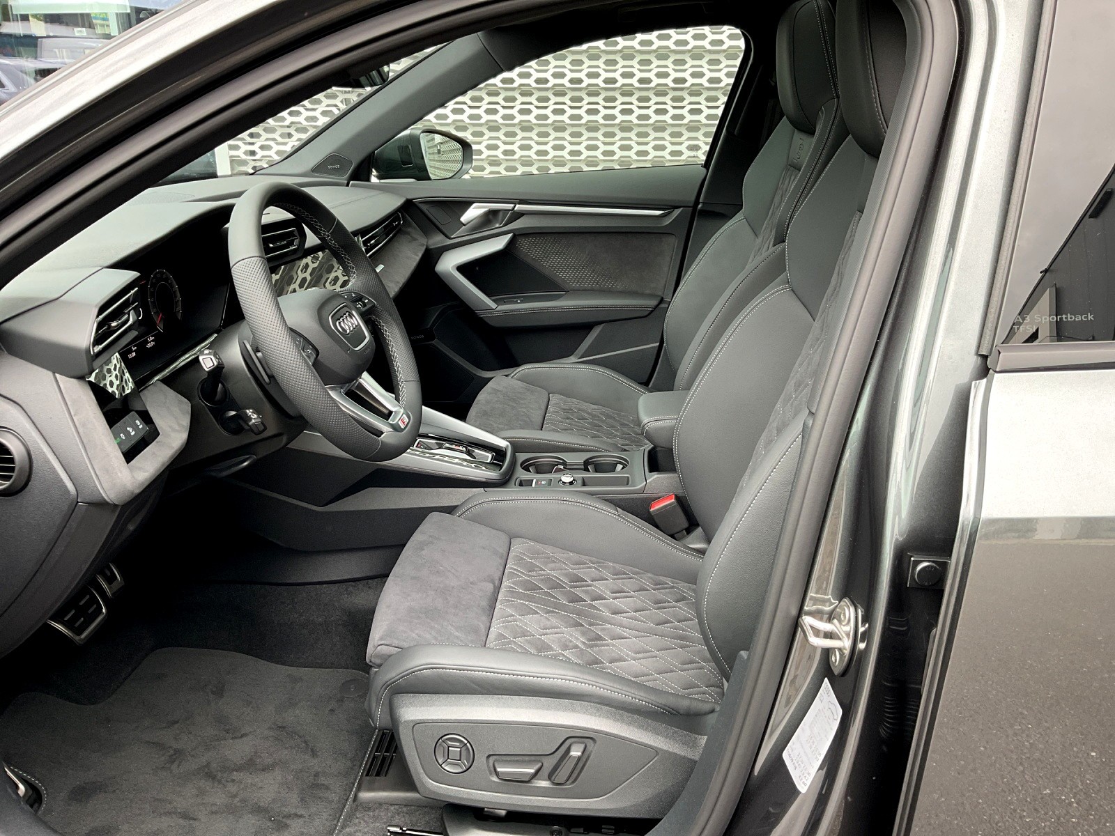 AUDI A3 Sportback 40 TFSI S line quattro - 10