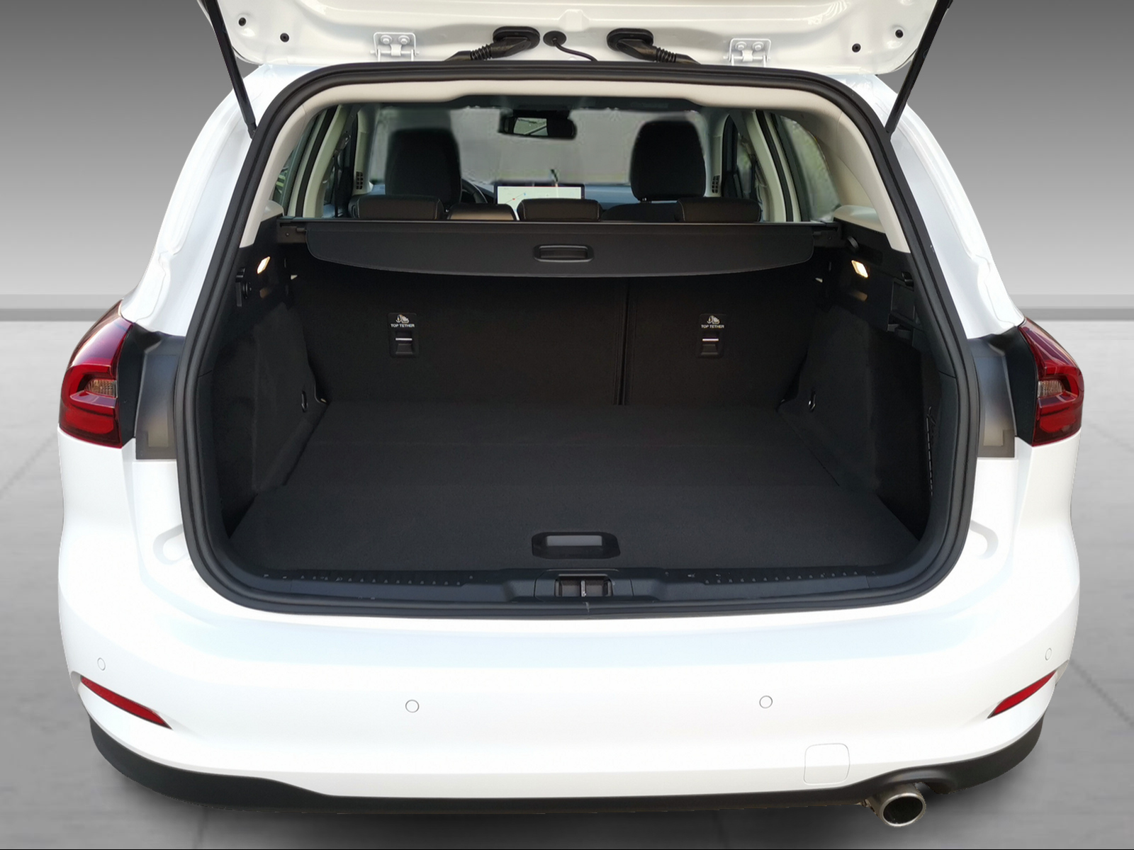 FORD Focus Station Wagon 1.0i EcoB Hybrid 155 Titanium - 13