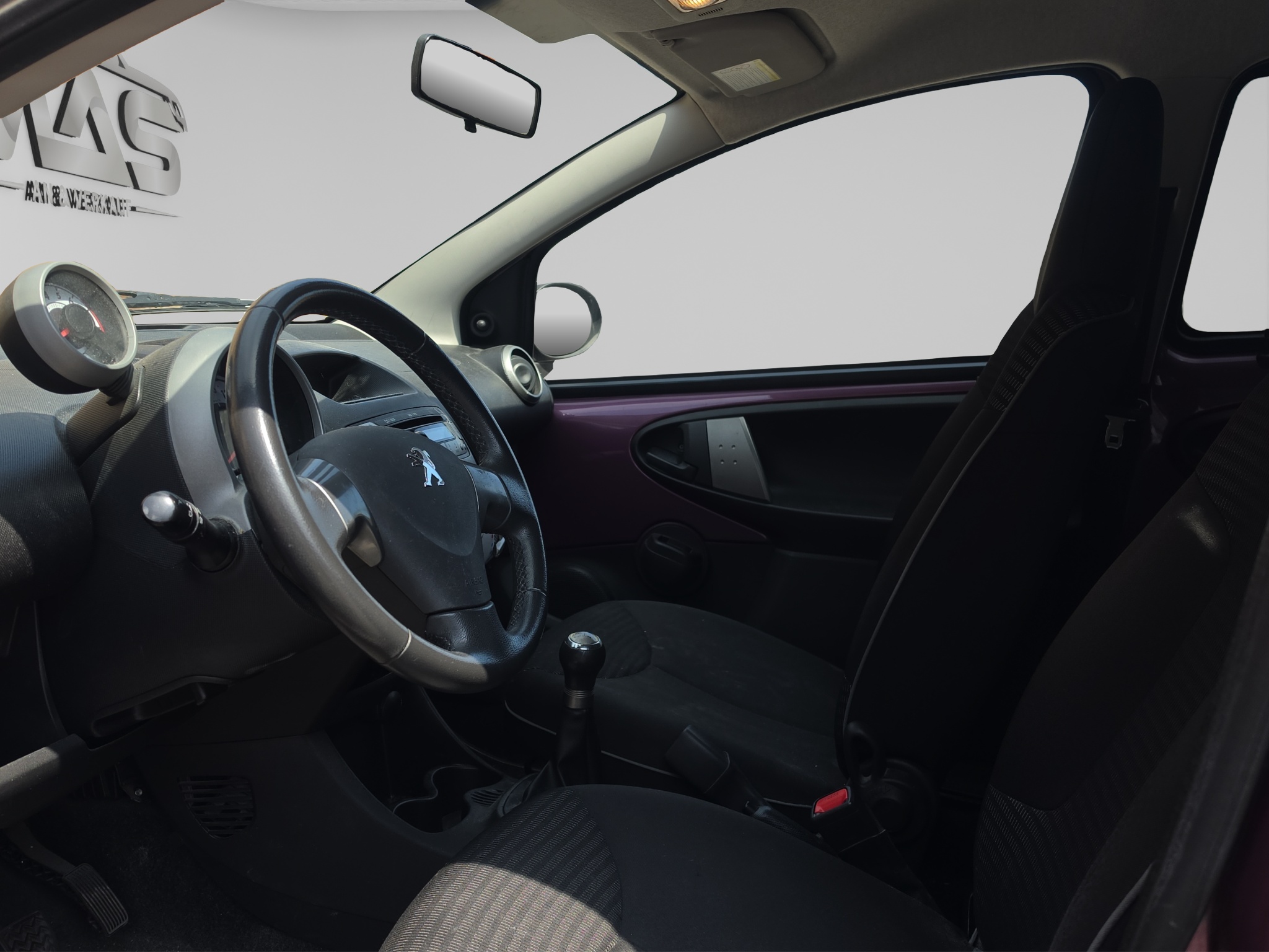 PEUGEOT 107 9