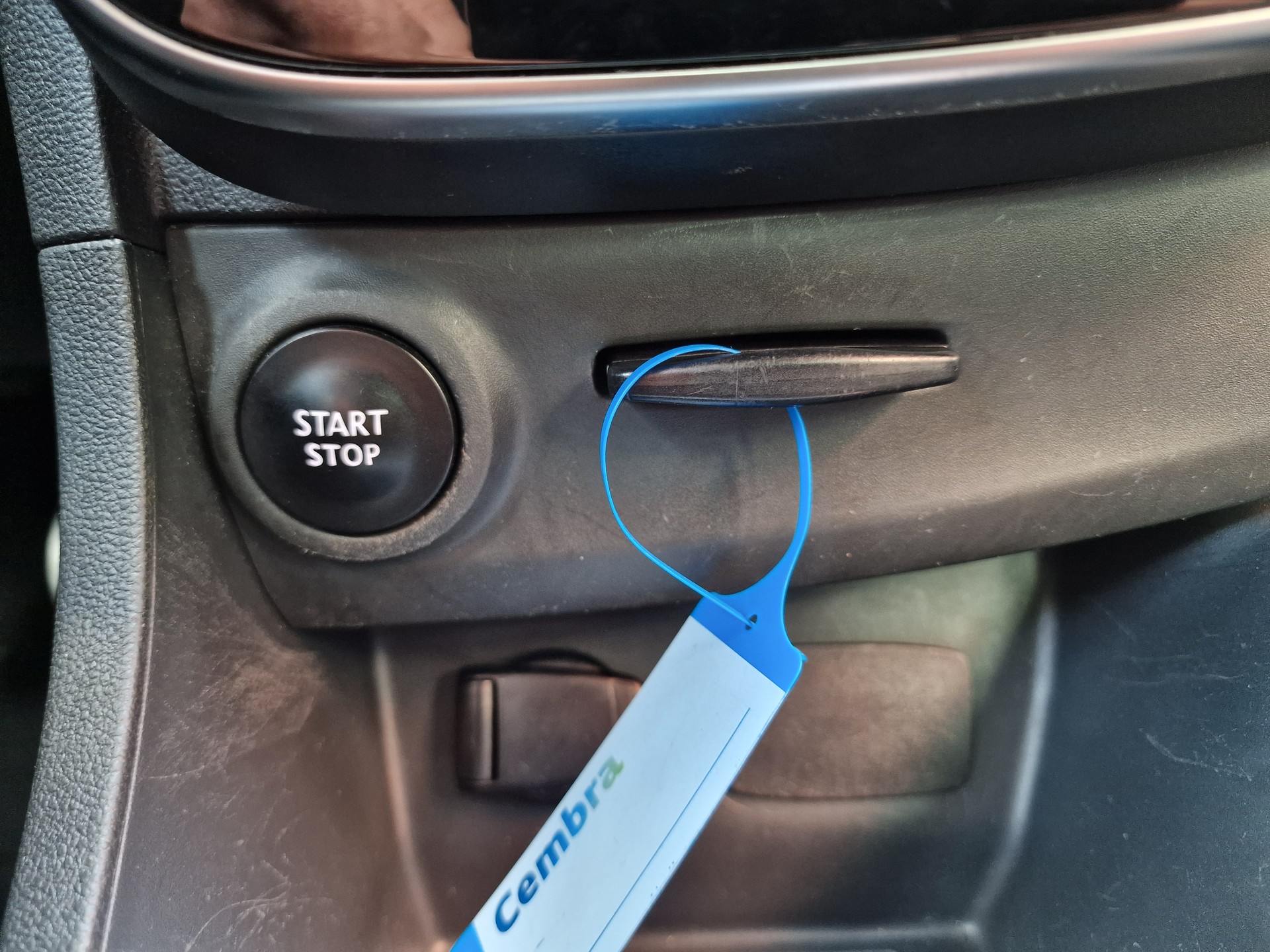 RENAULT Clio 1.2 16V T GT Line 12Mt Gara MFK Neu - 24