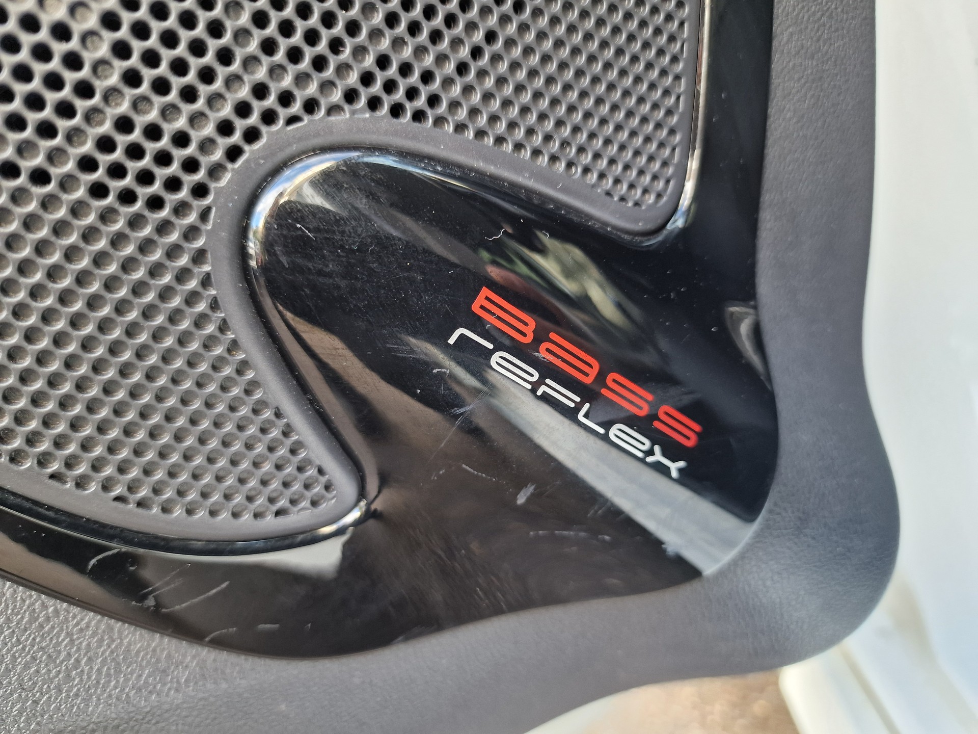 RENAULT Clio 1.2 16V T GT Line 12Mt Gara MFK Neu - 28