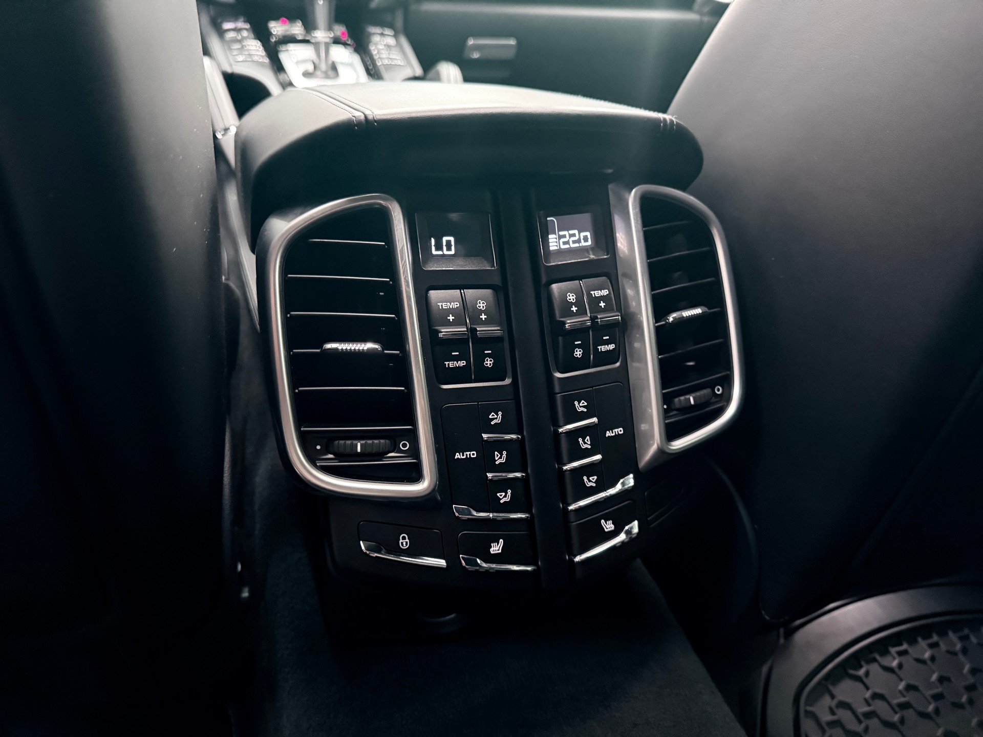 PORSCHE Cayenne Turbo Magnum Sport Techart - 10