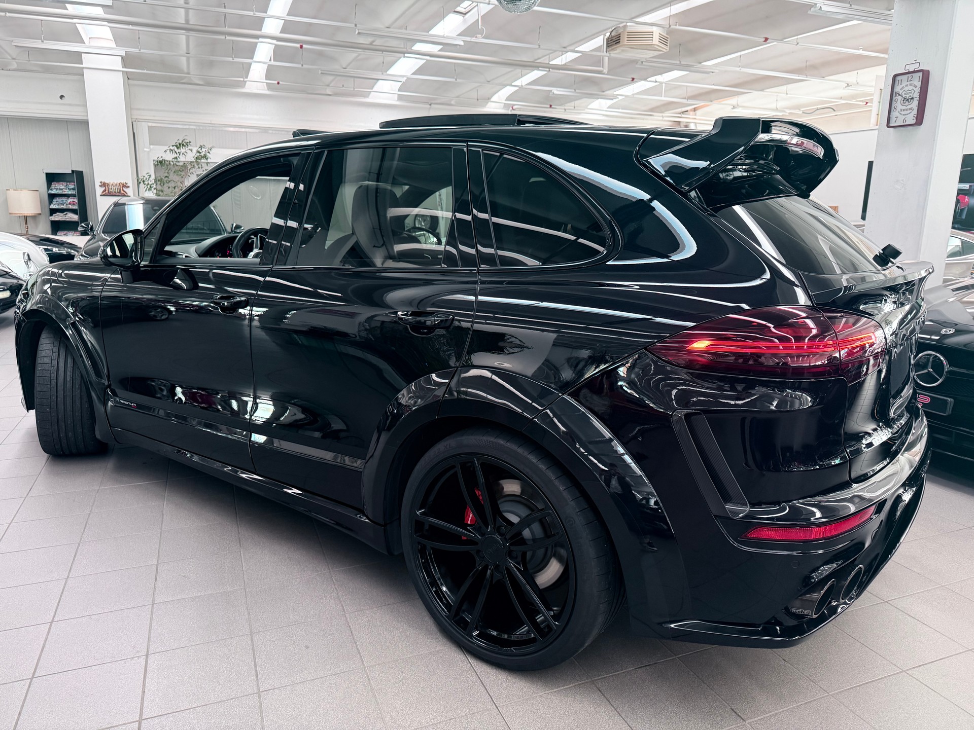 PORSCHE Cayenne Turbo Magnum Sport Techart - 3